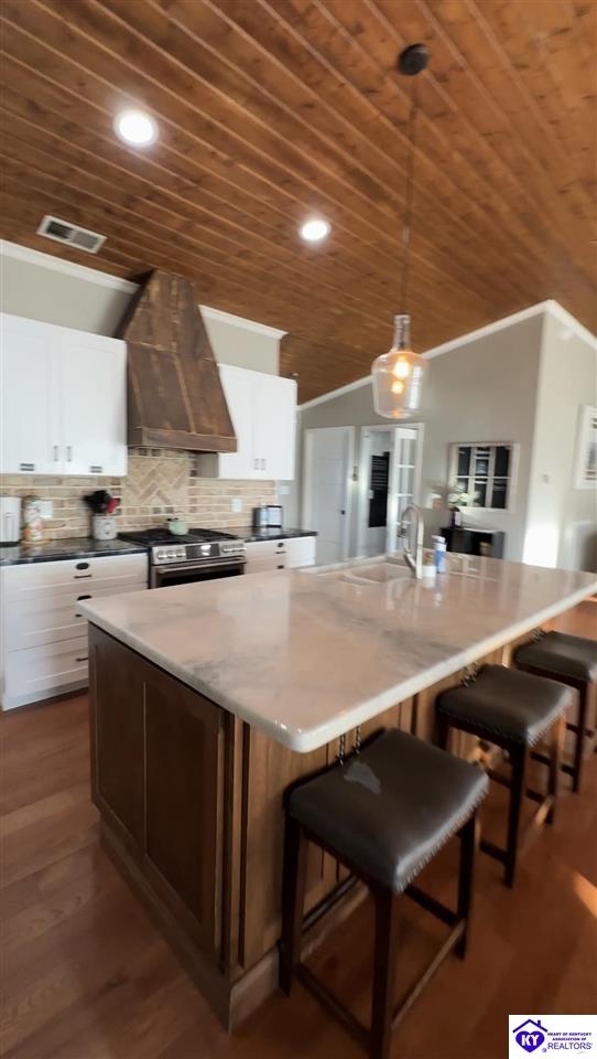 2385 Pikes Ridge Road