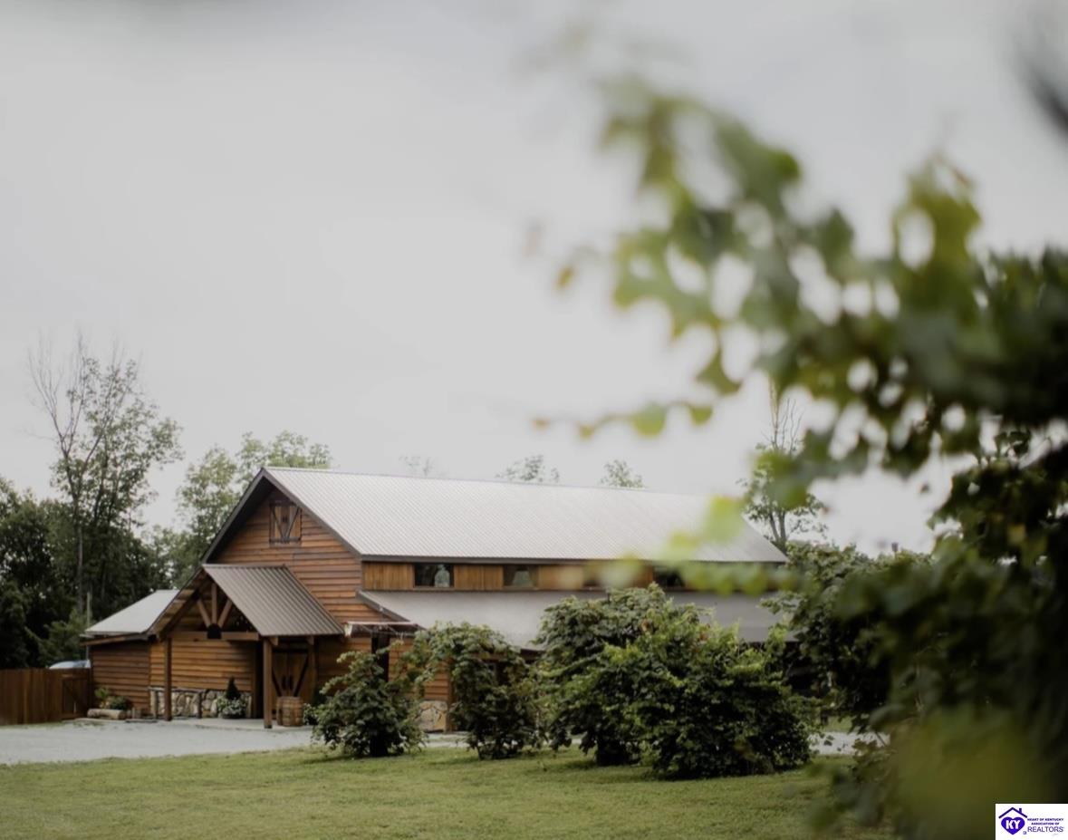 2385 Pikes Ridge Road