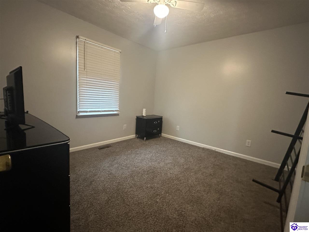 16 White Pine Circle