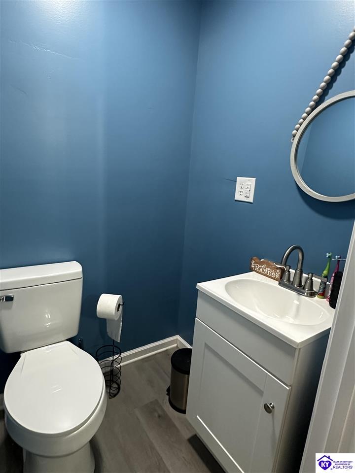 16 White Pine Circle