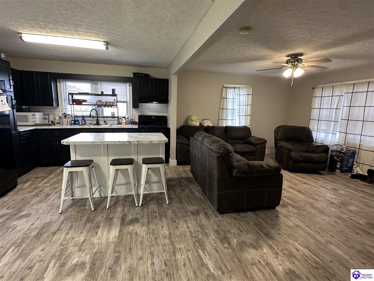6467 Old Lebanon Road