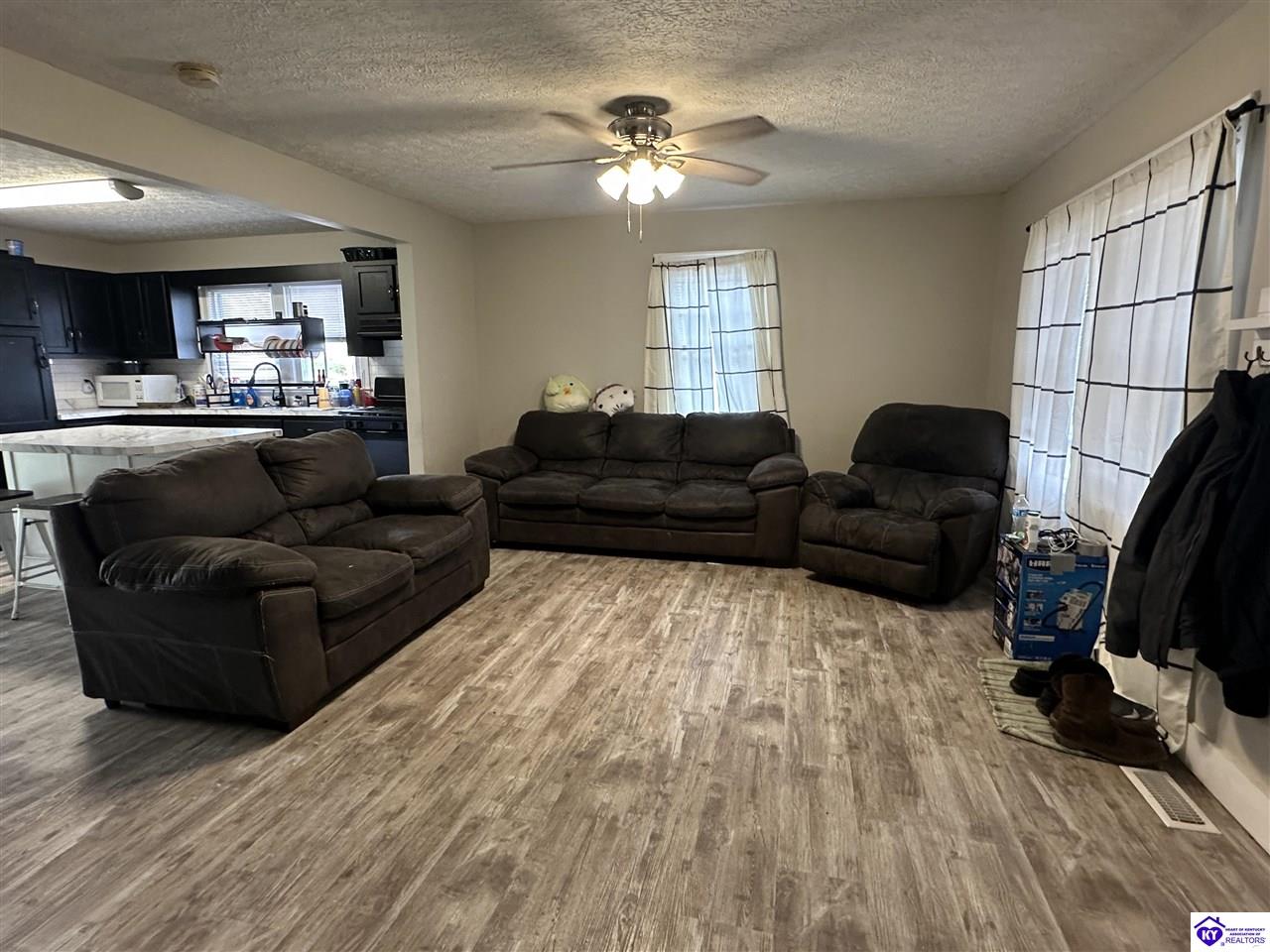 6467 Old Lebanon Road