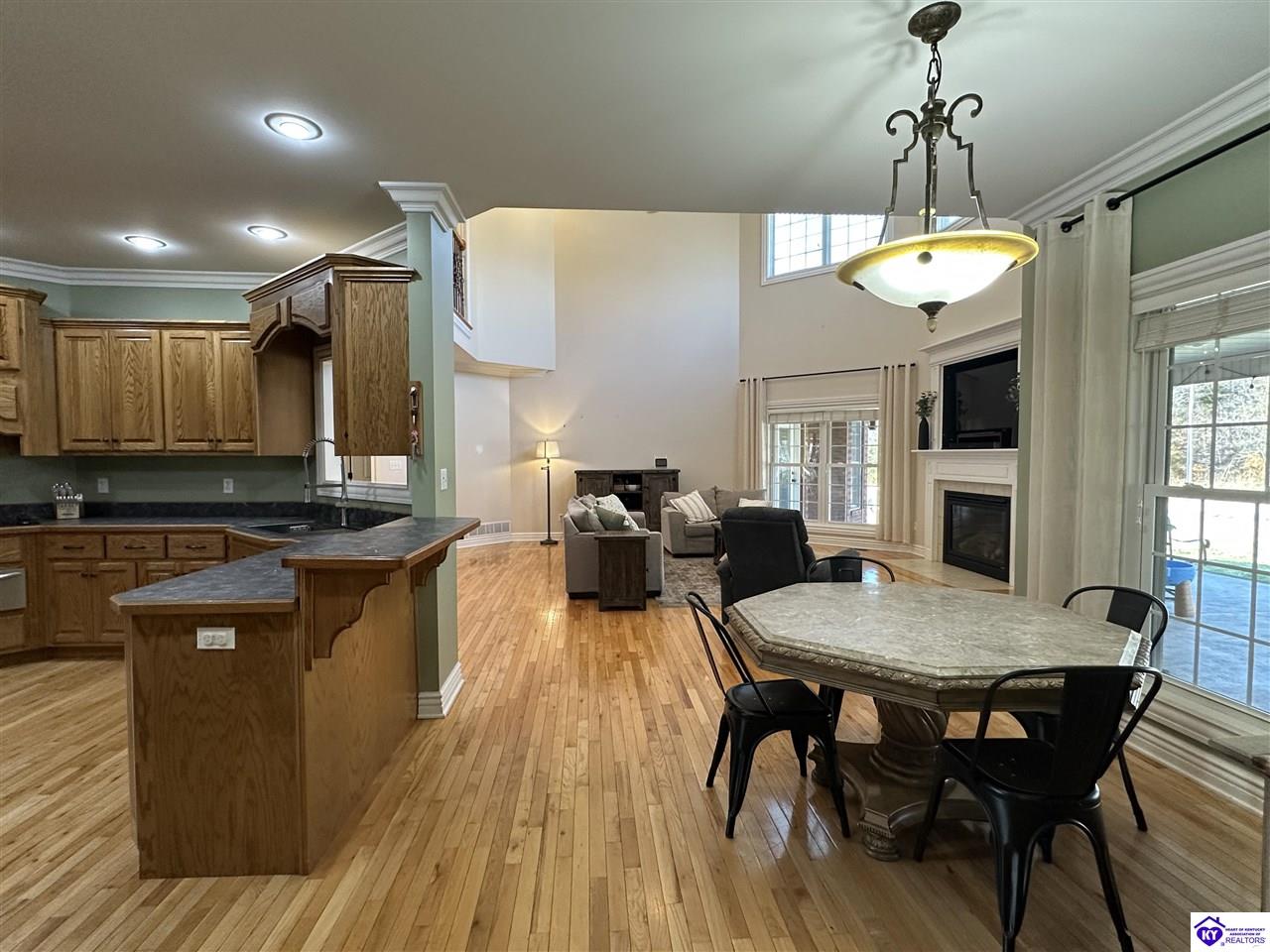 15250 Campbellsville Road