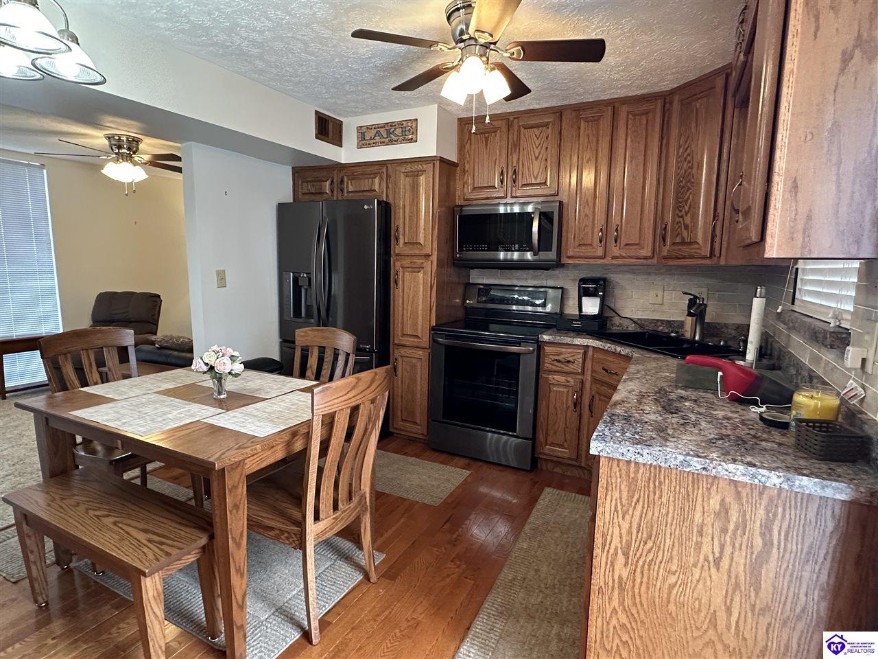 145 State Park Road Unit: Unit Q6