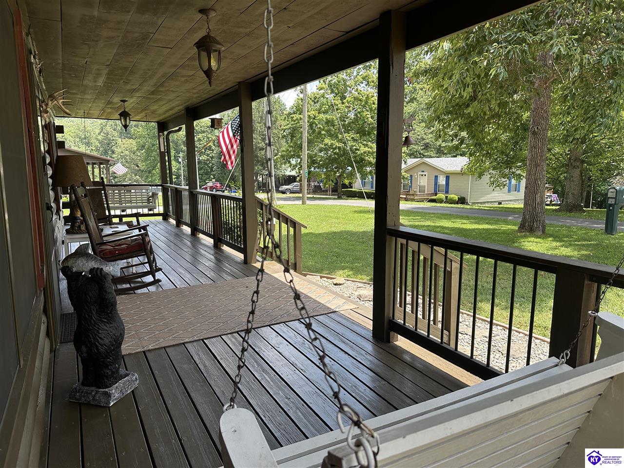 505 Lakeview Drive