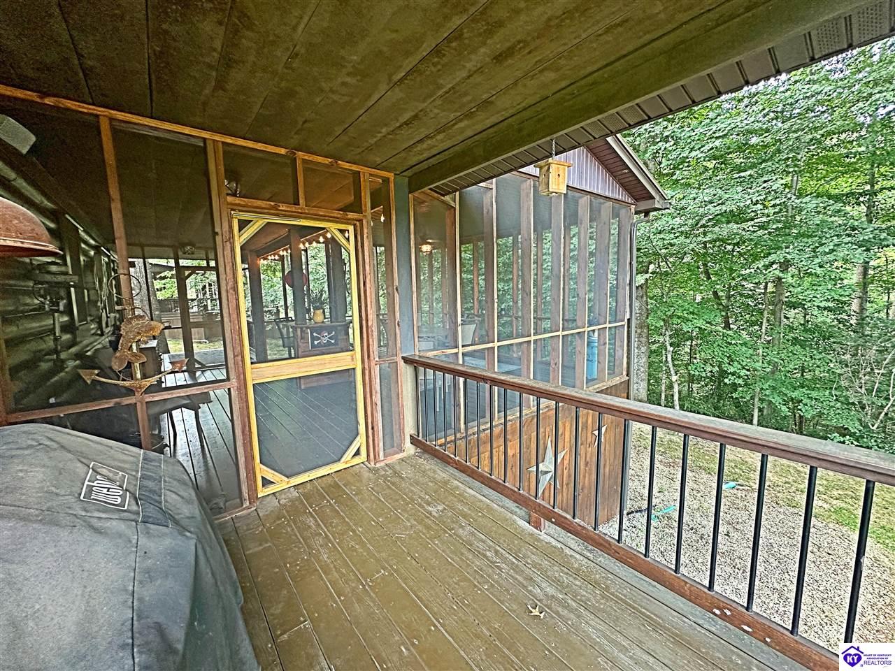 505 Lakeview Drive