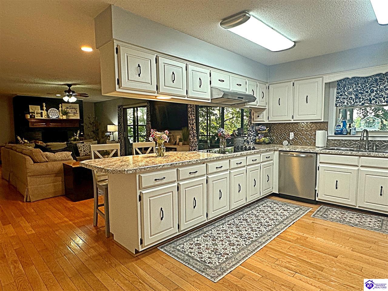 506 Hastings Way