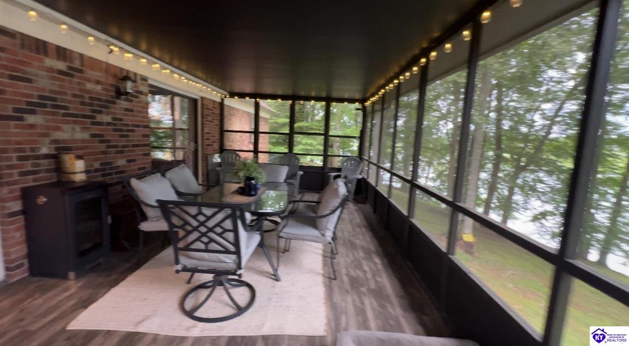 506 Hastings Way