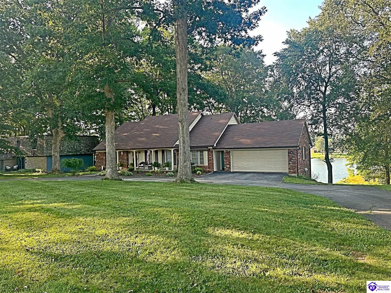 506 Hastings Way