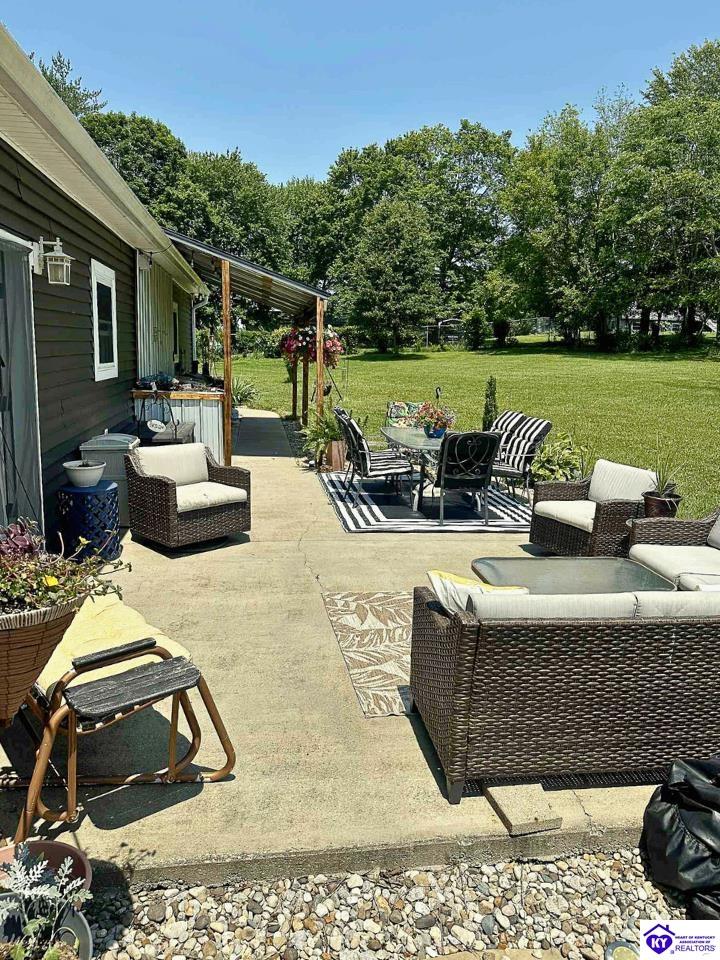 155 Wolford Way
