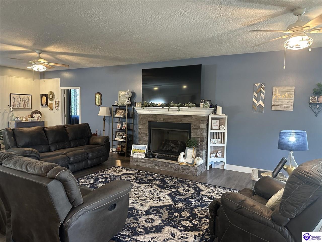 155 Wolford Way