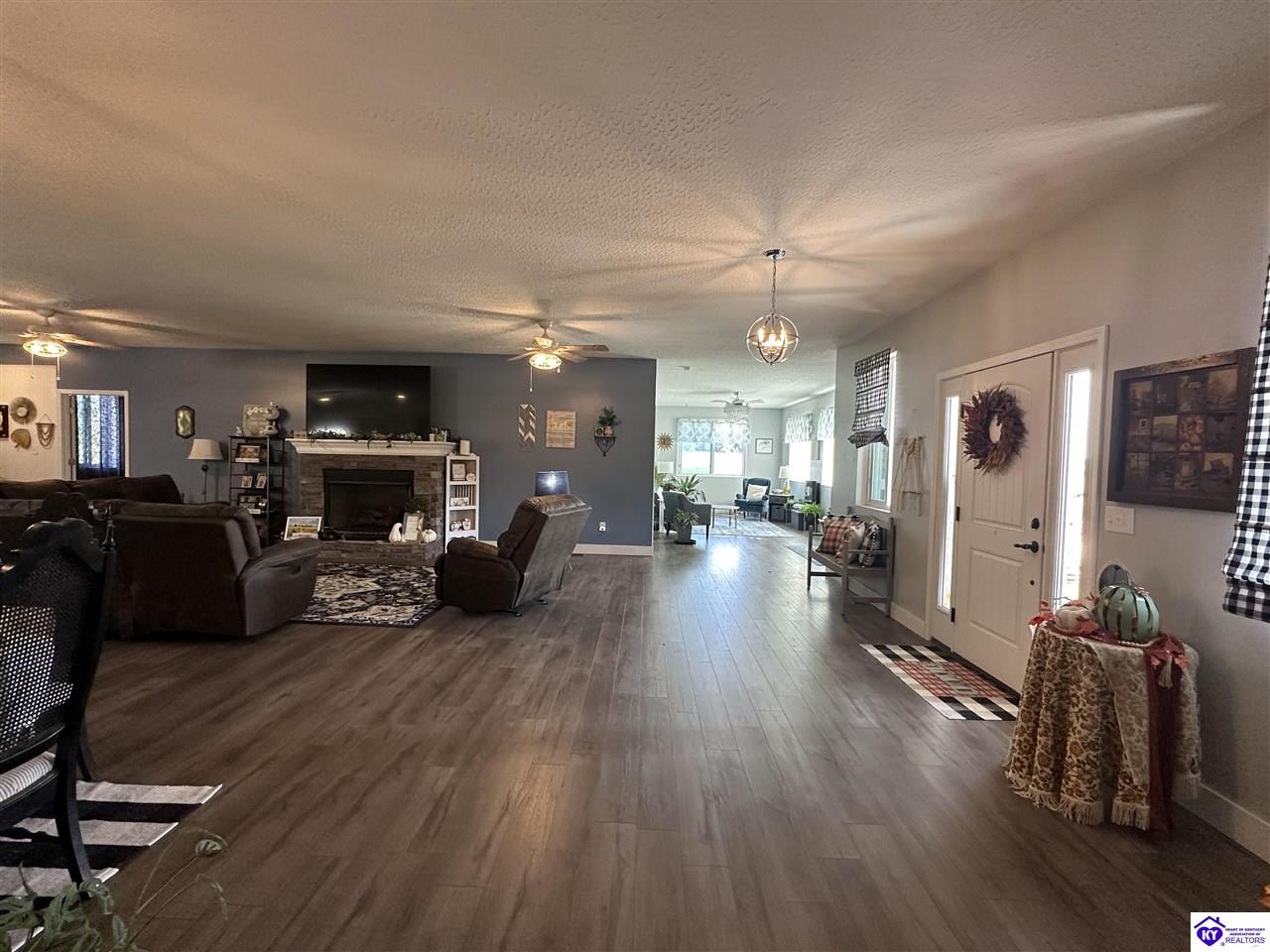155 Wolford Way