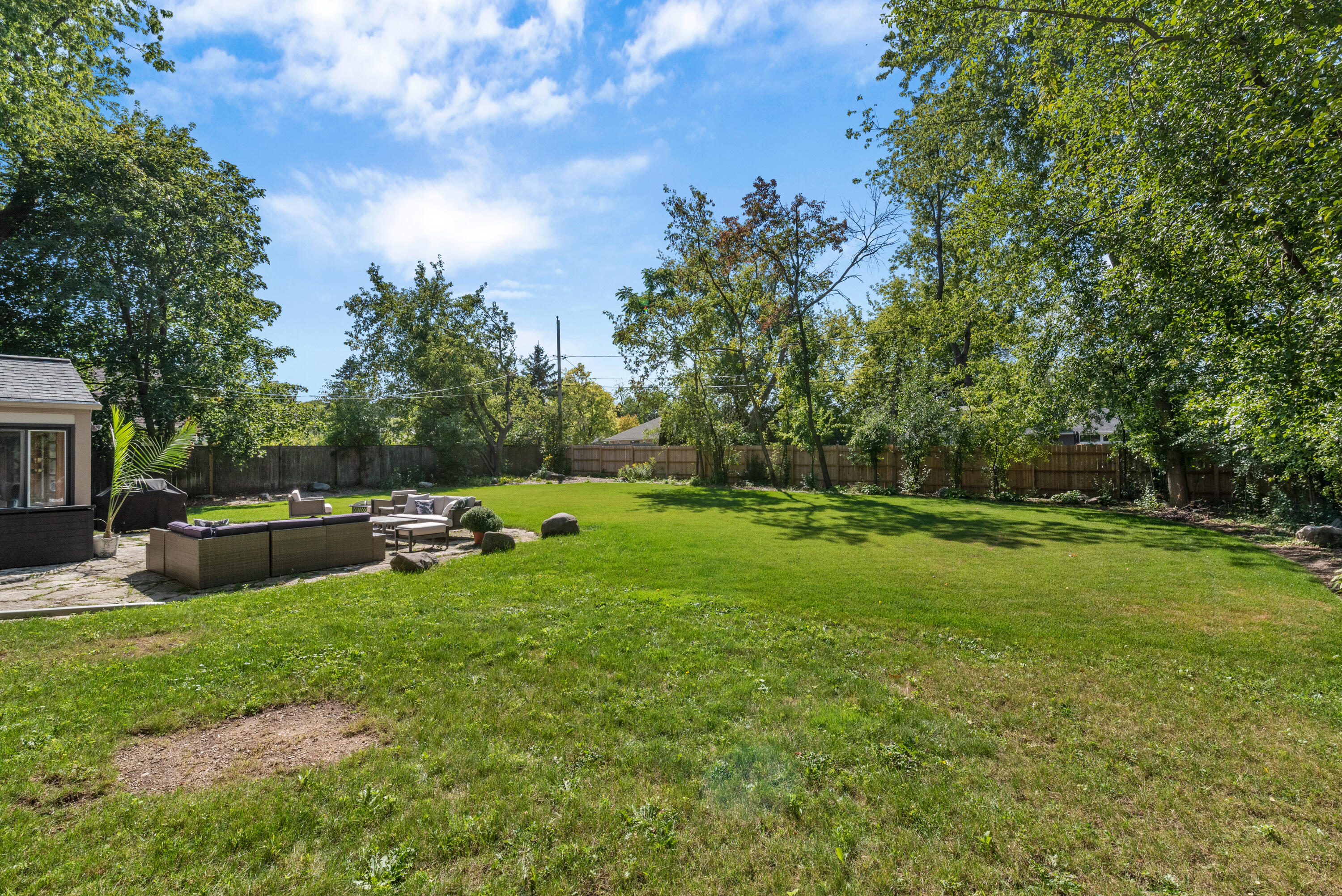 7857 N Lake Dr