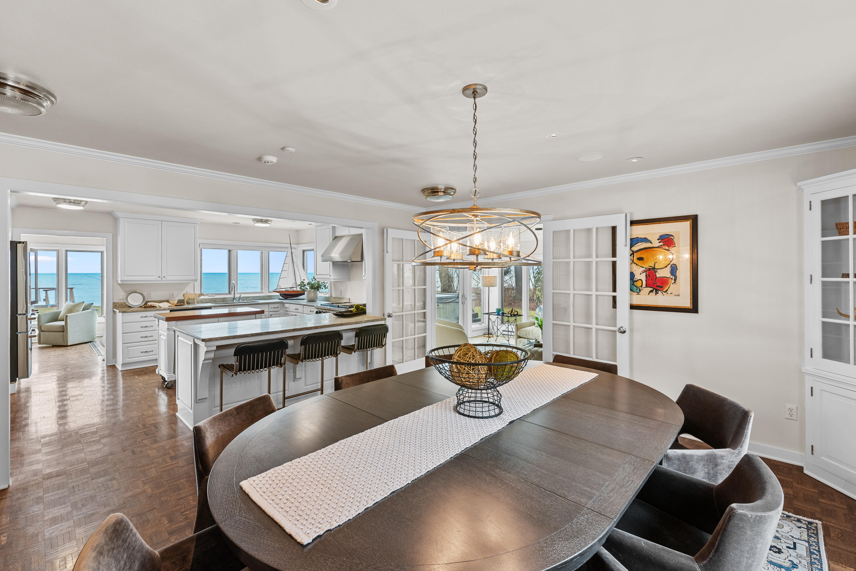 7124 N Beach Dr