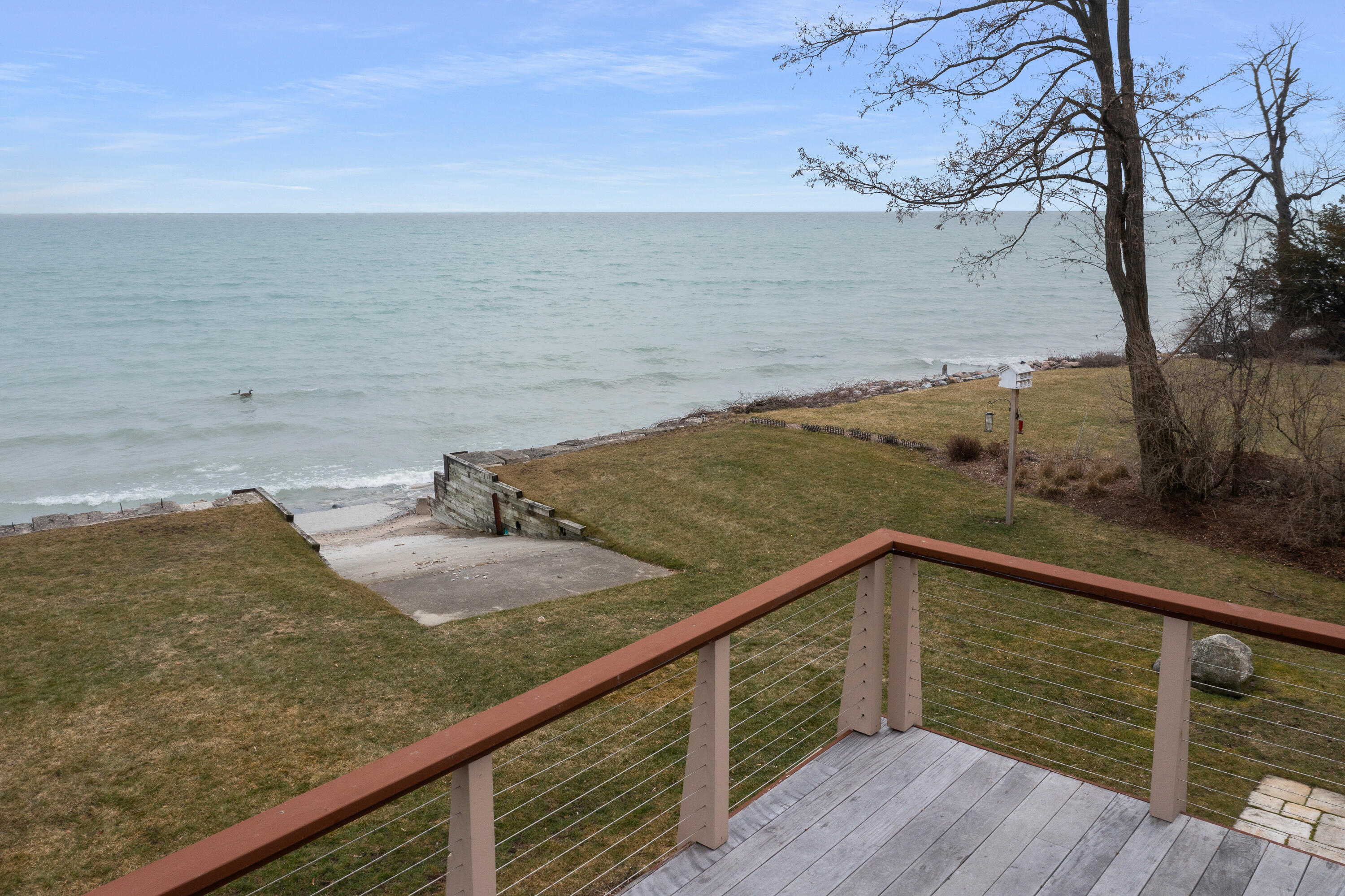 7124 N Beach Dr