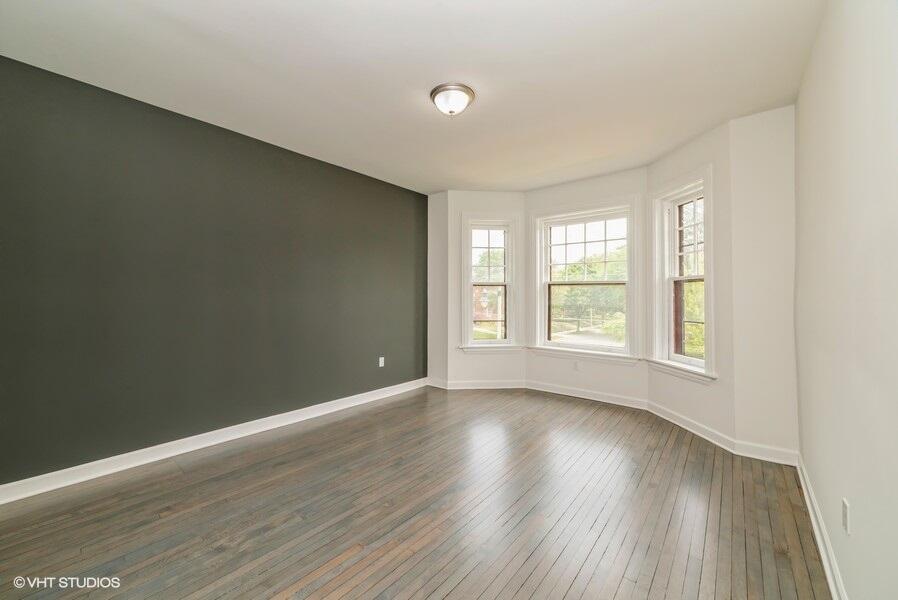 2813 E Belleview Pl 5