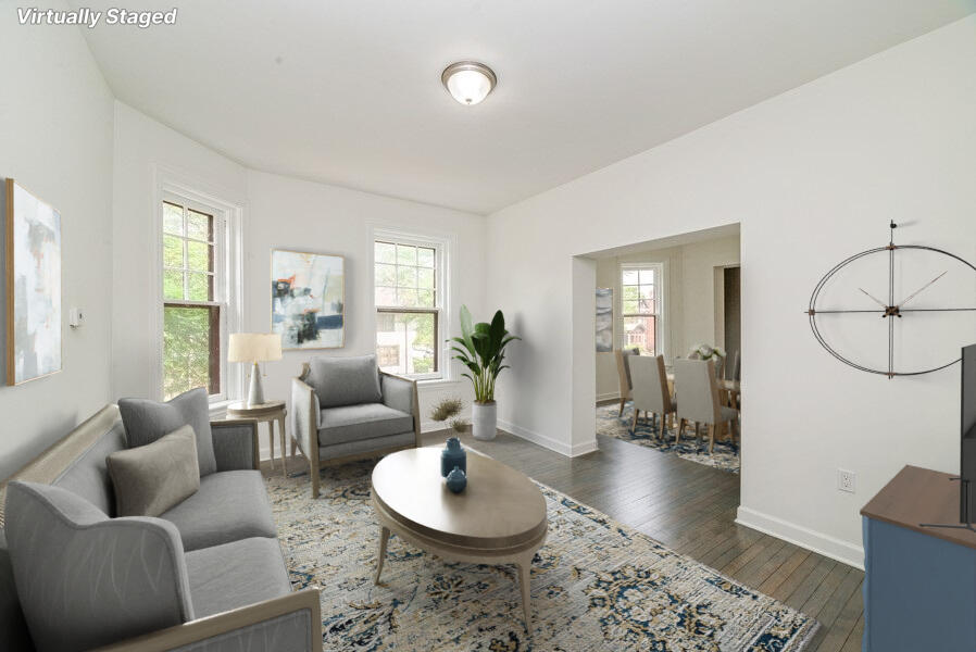 2813 E Belleview Pl 5