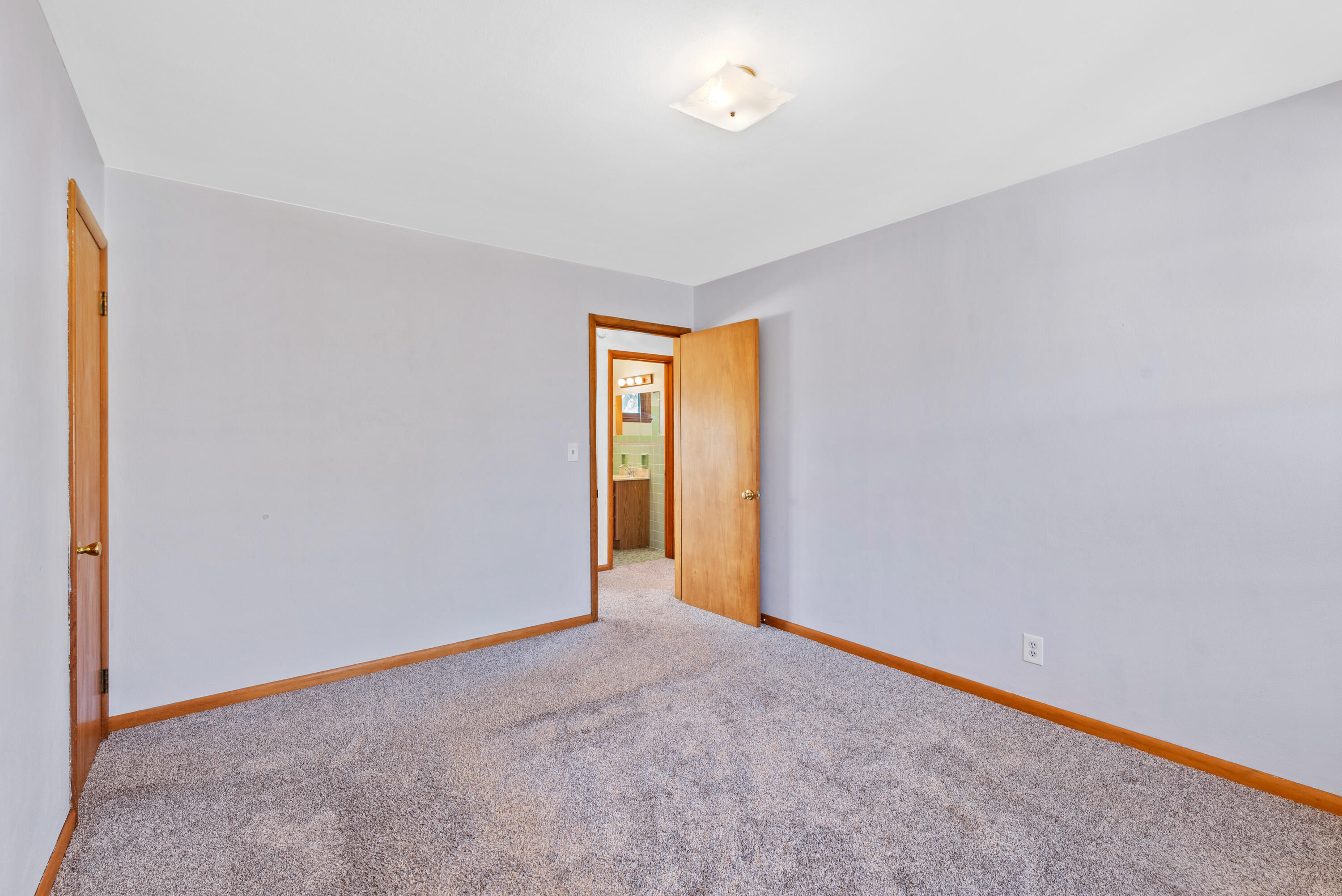 N92W16948 Roger Ave