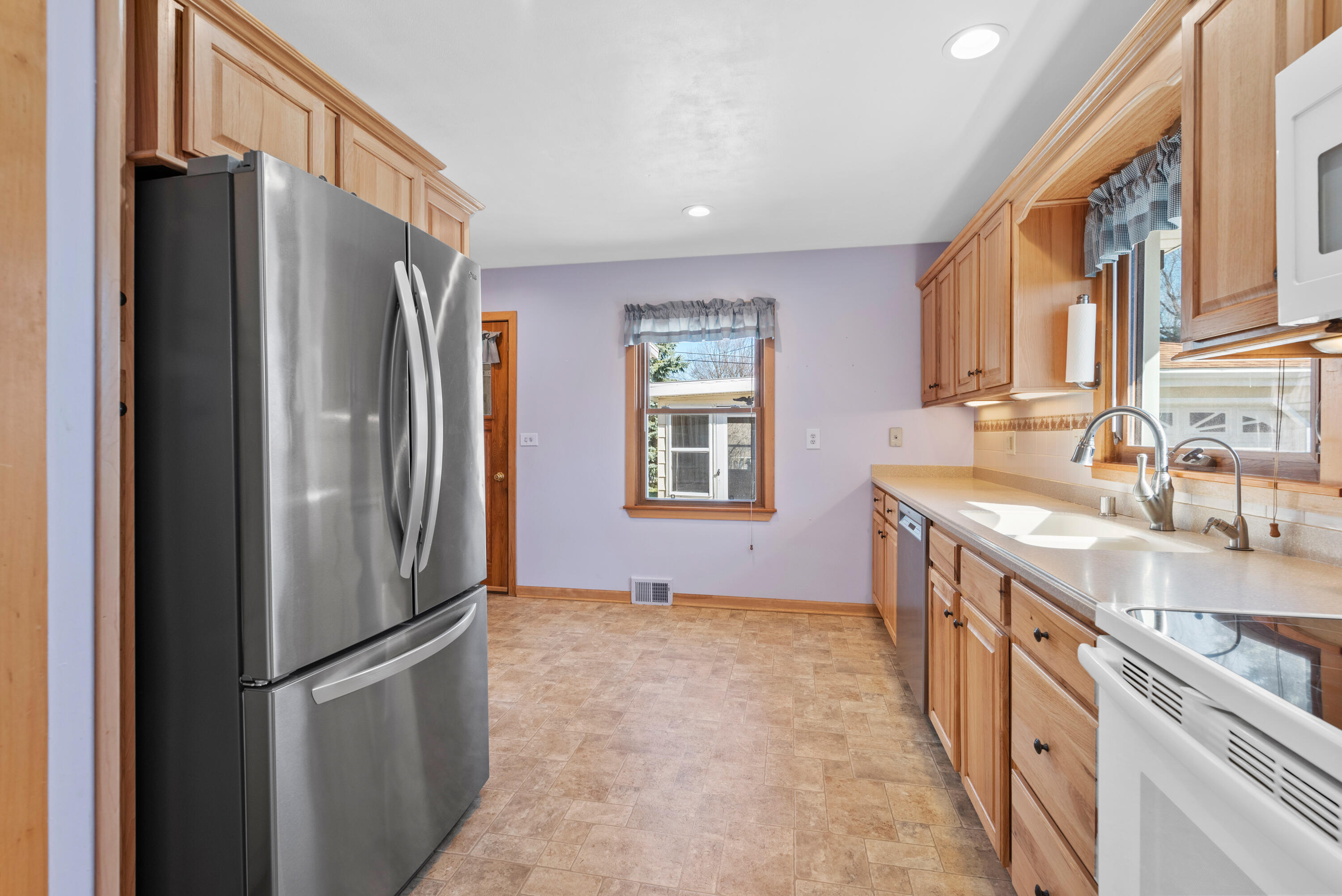 N92W16948 Roger Ave