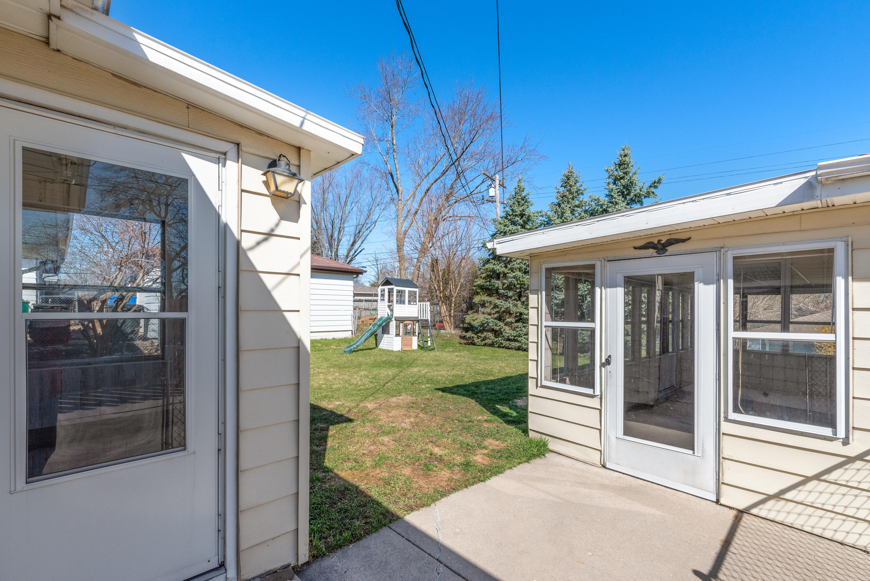 N92W16948 Roger Ave