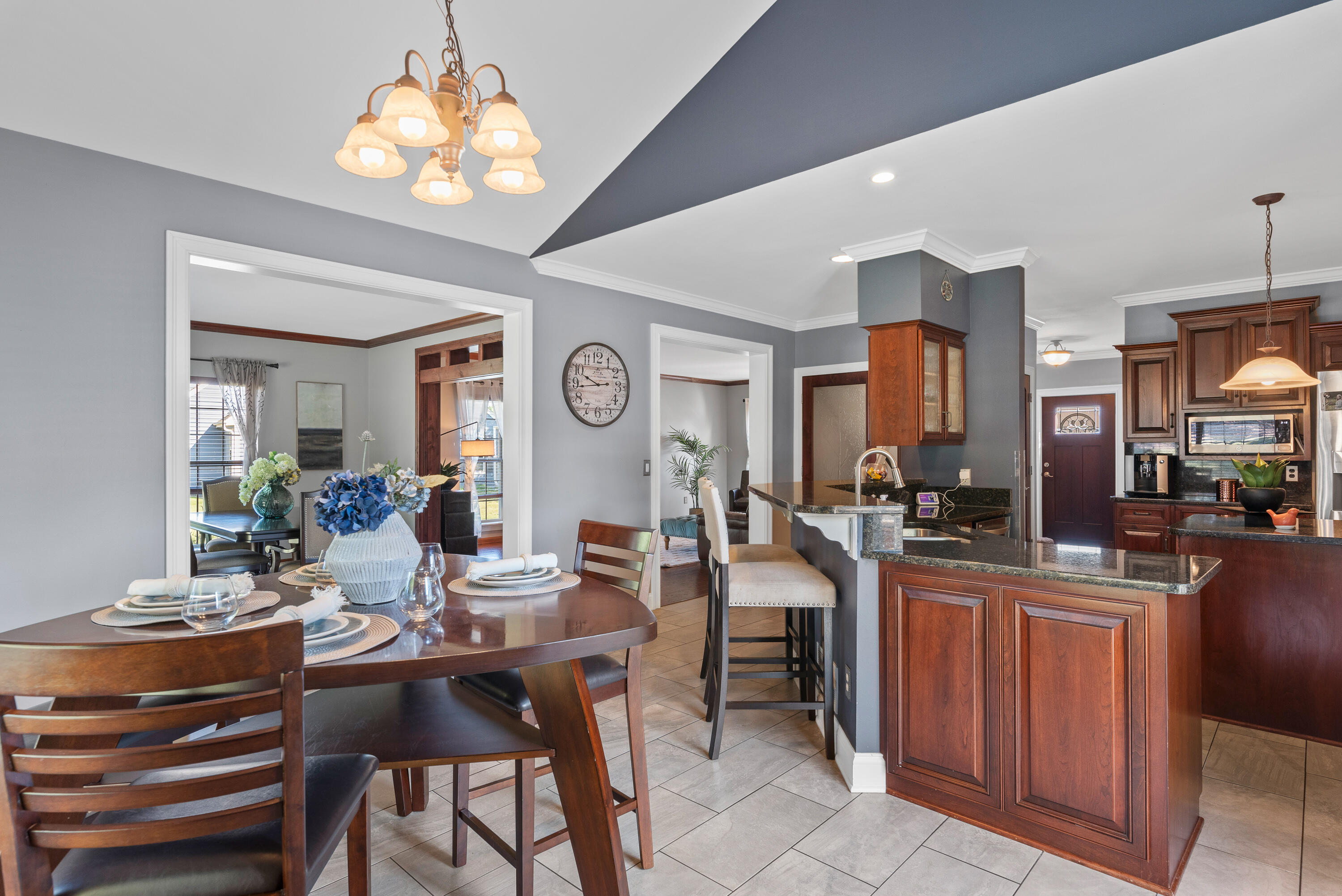 N73W23398 Fontaine Cir