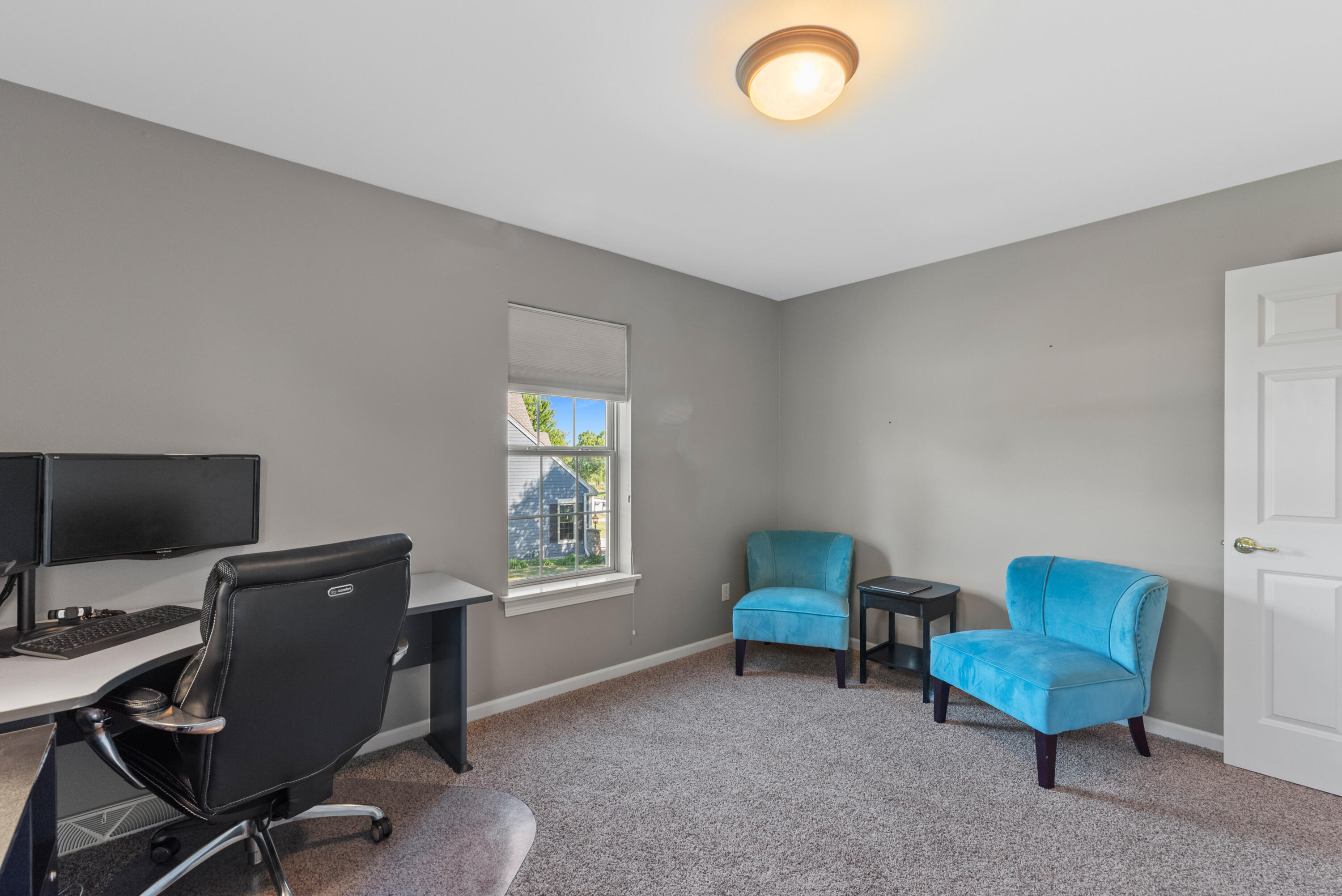 N73W23398 Fontaine Cir