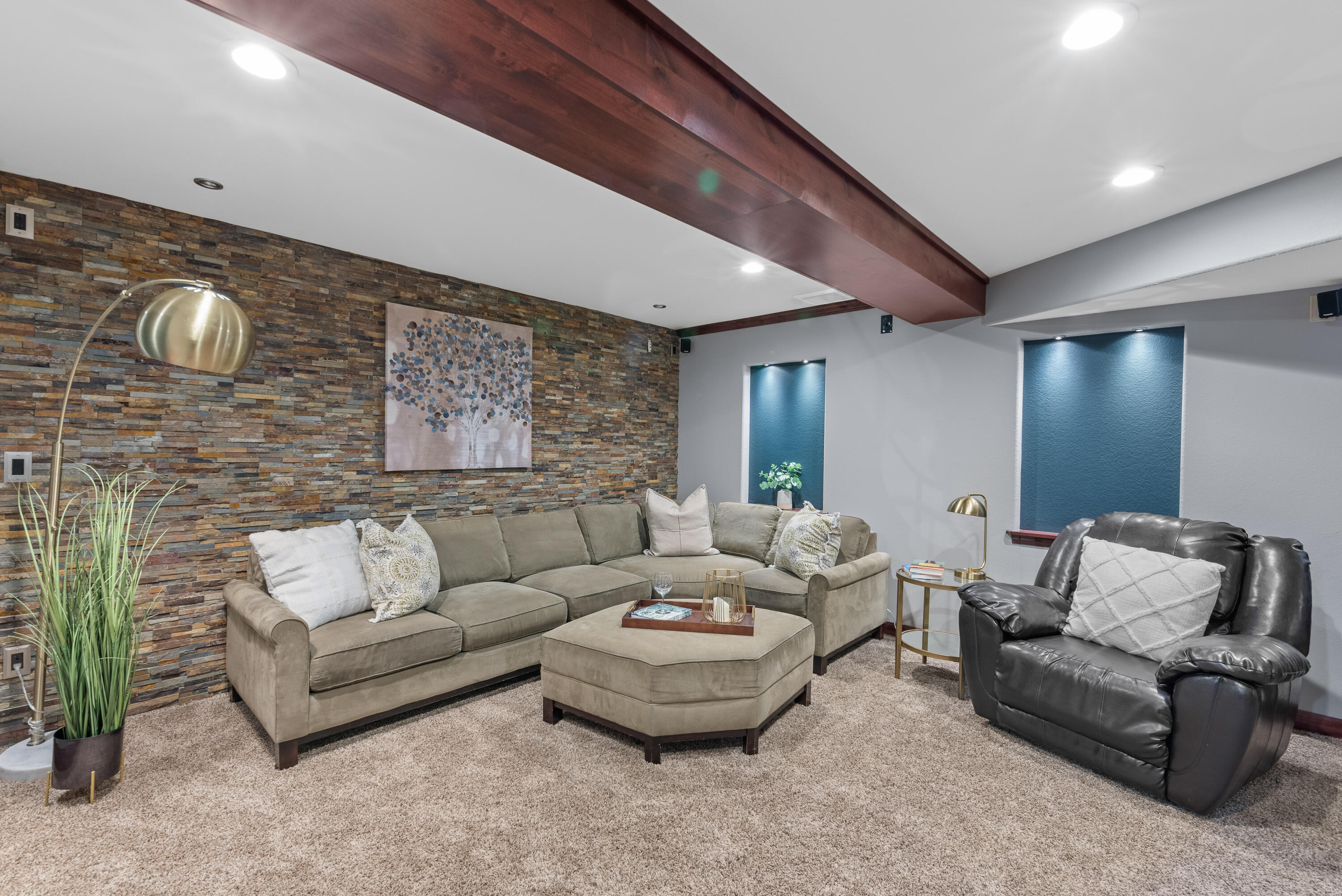 N73W23398 Fontaine Cir