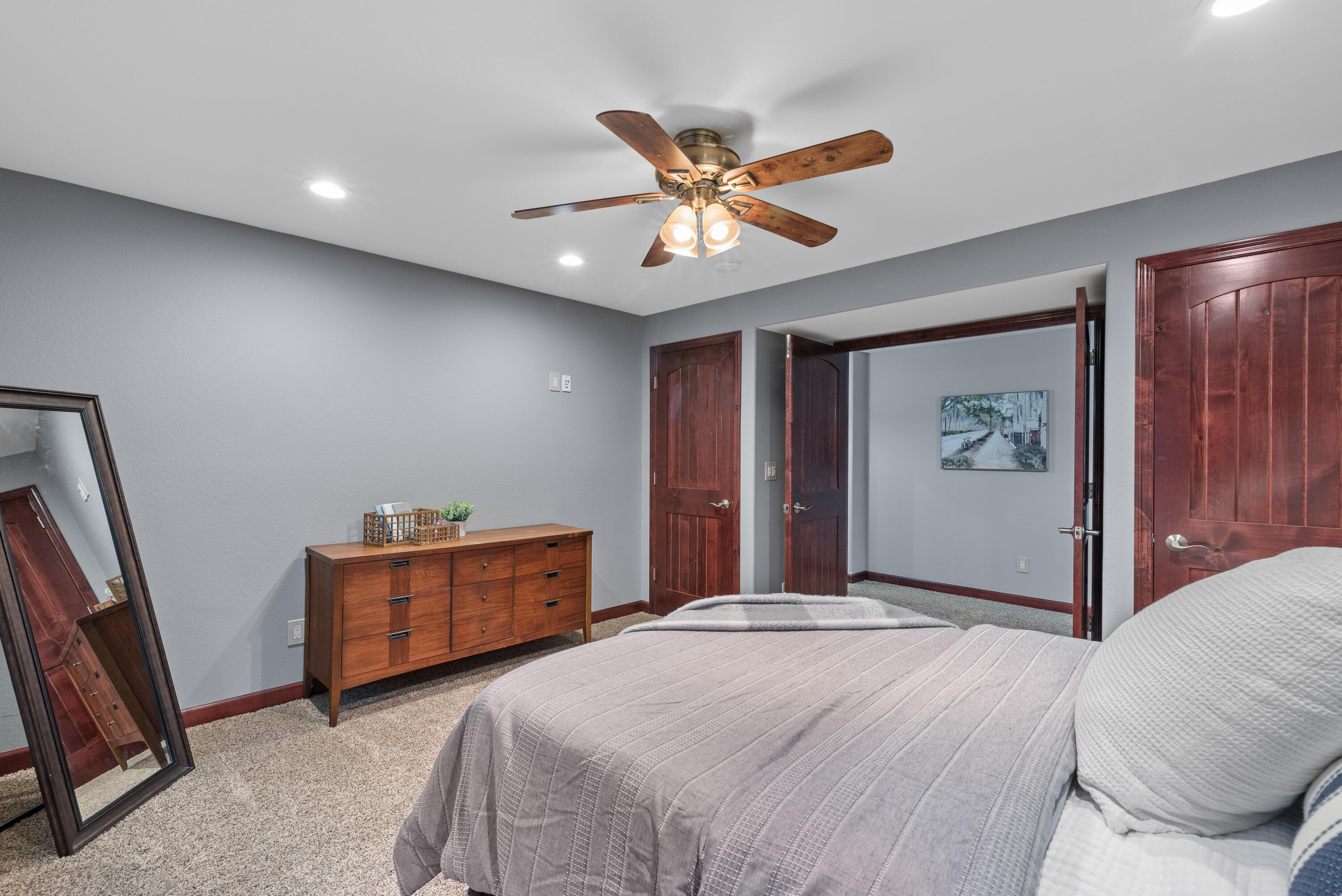 N73W23398 Fontaine Cir