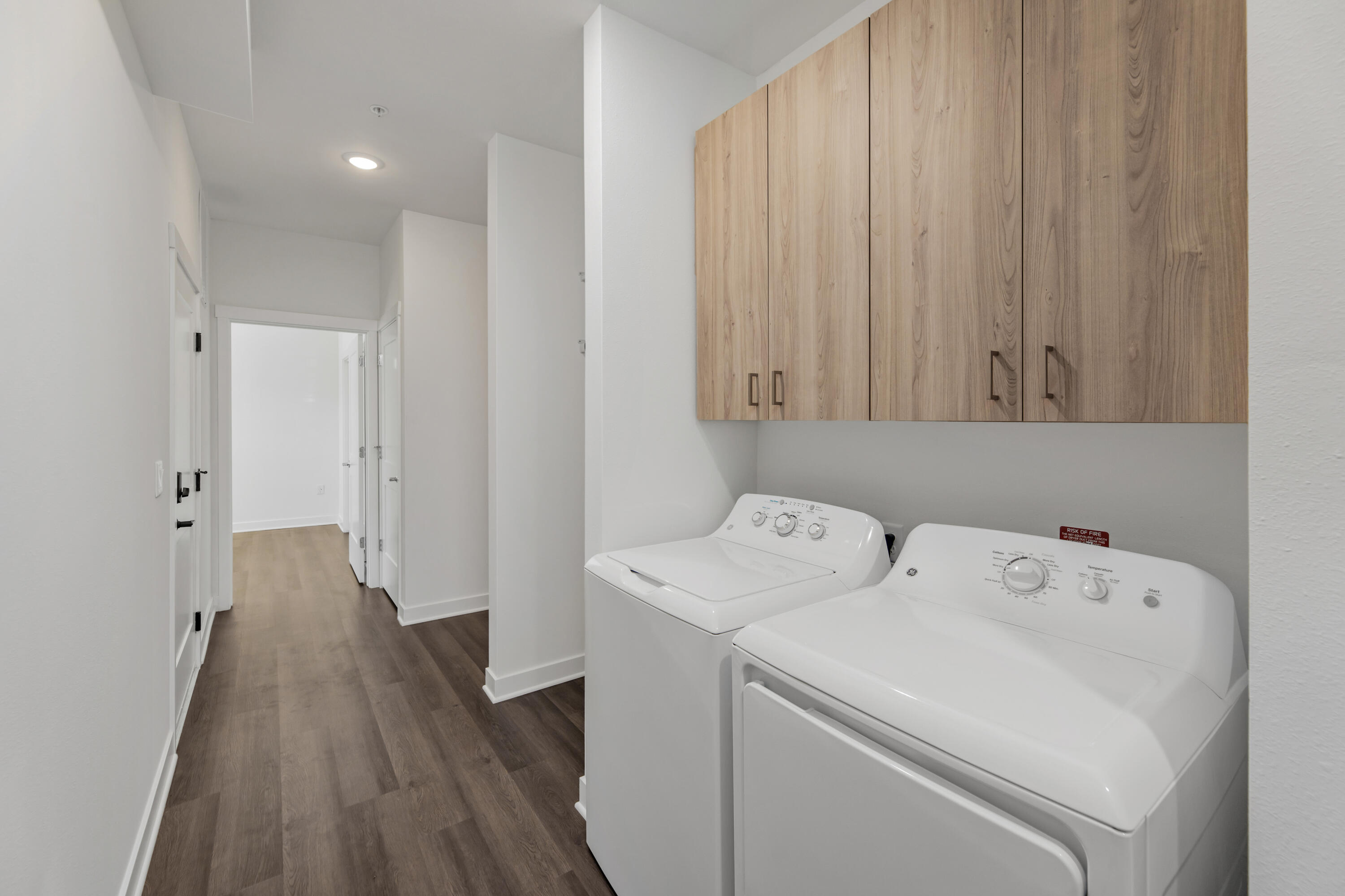 1876 W Mildenhall Dr