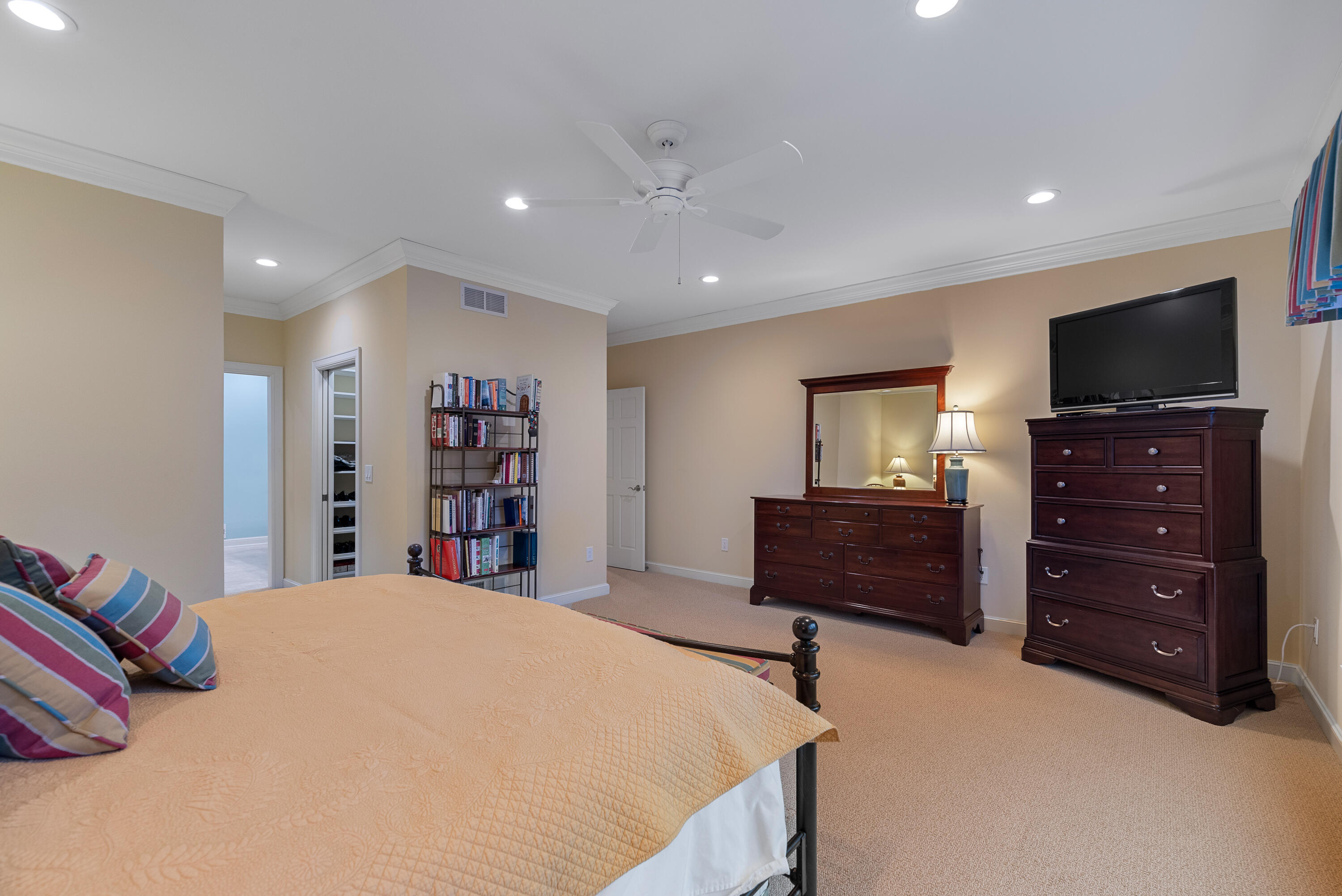 1926 W Hidden Reserve Ct