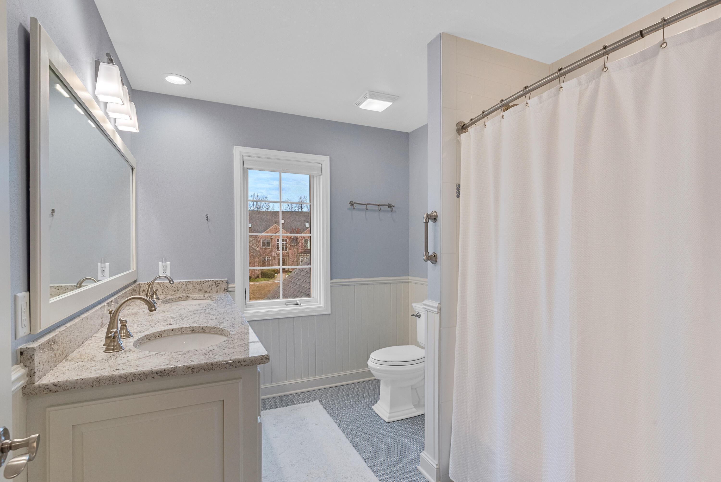 1926 W Hidden Reserve Ct