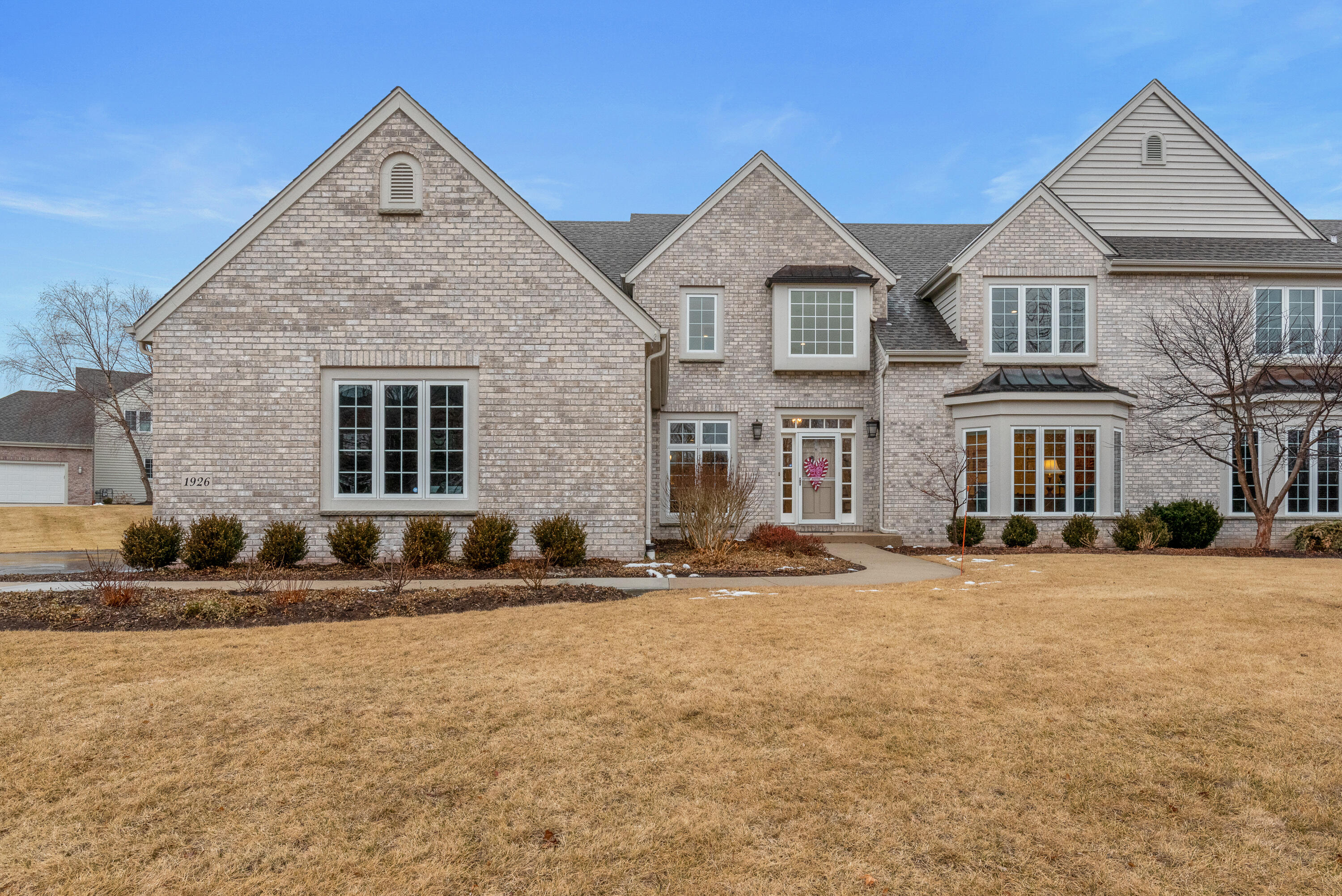 1926 W Hidden Reserve Ct