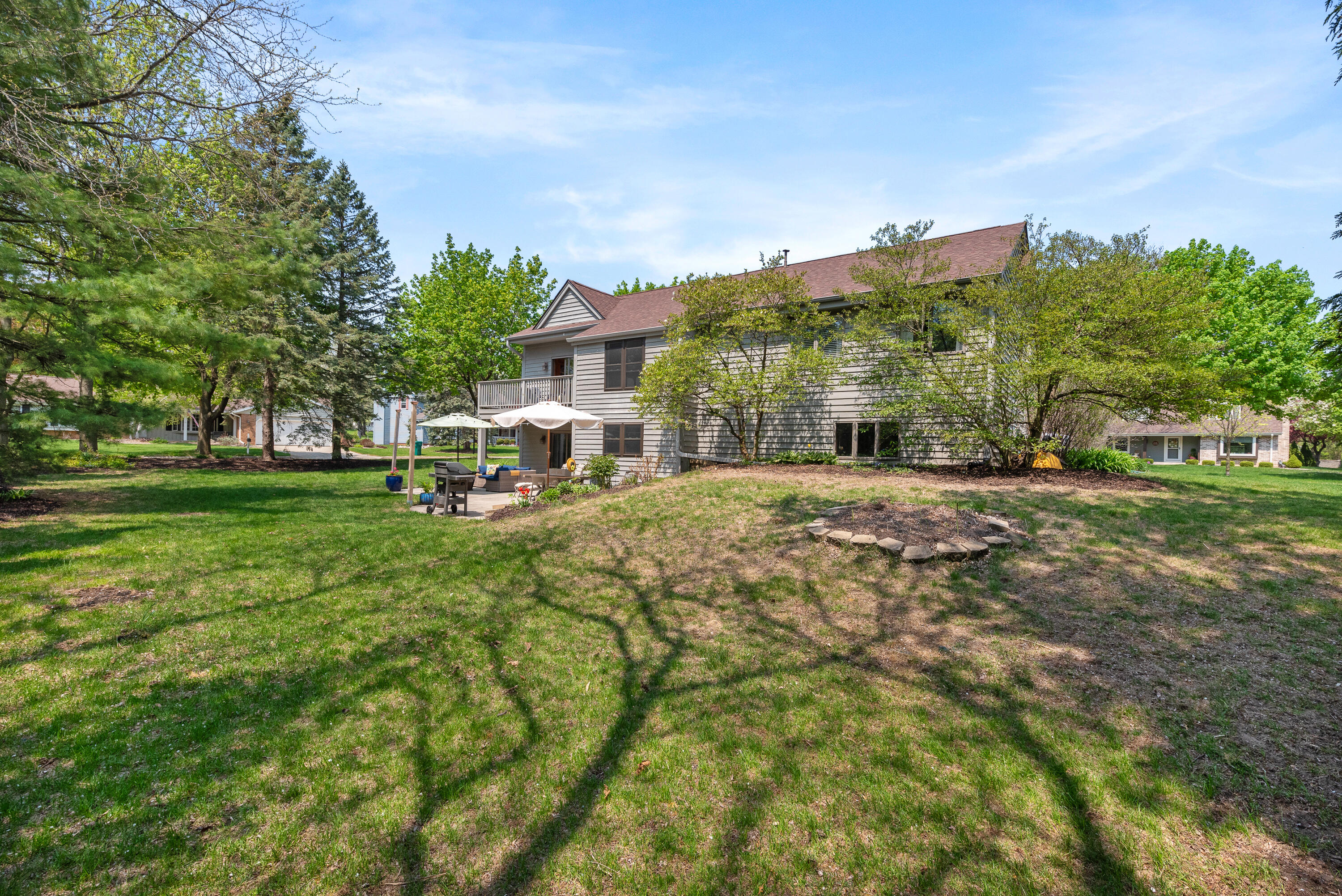 N108W7385 Balfour St