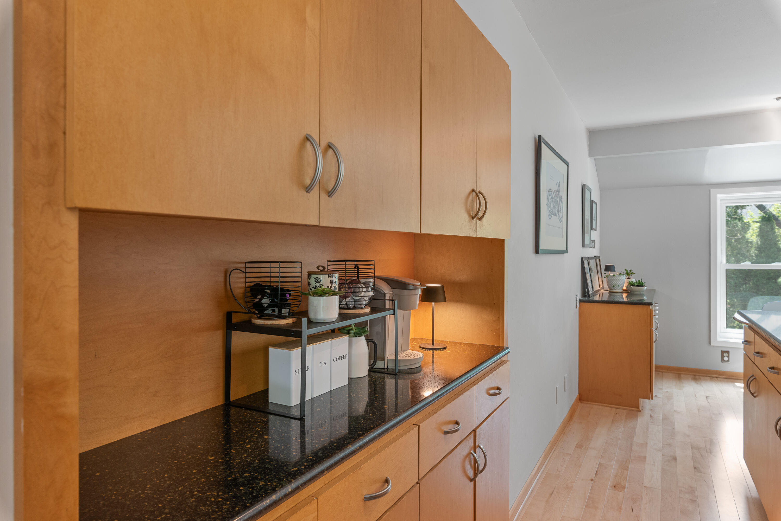 N108W7385 Balfour St