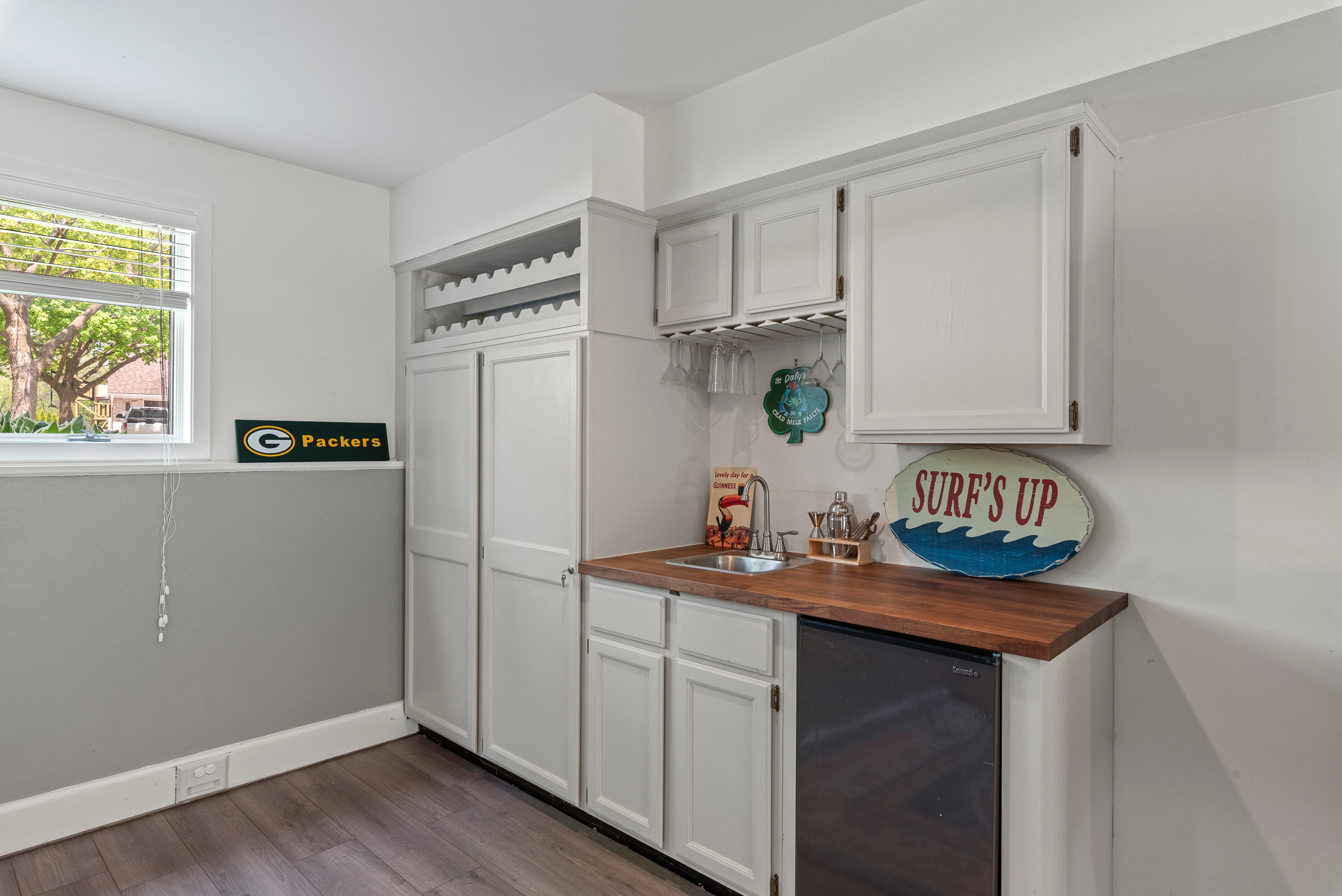 N108W7385 Balfour St