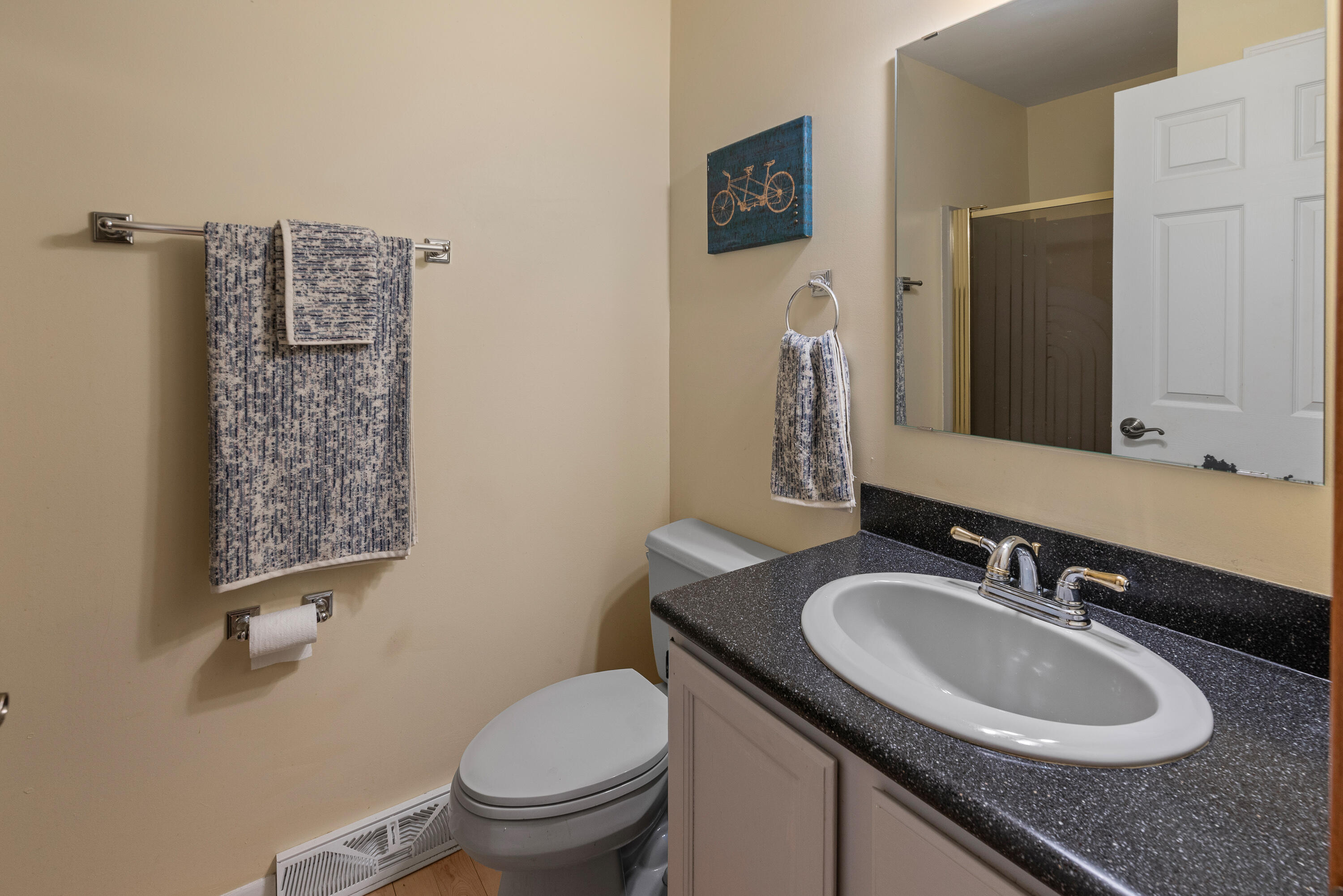 N108W7385 Balfour St