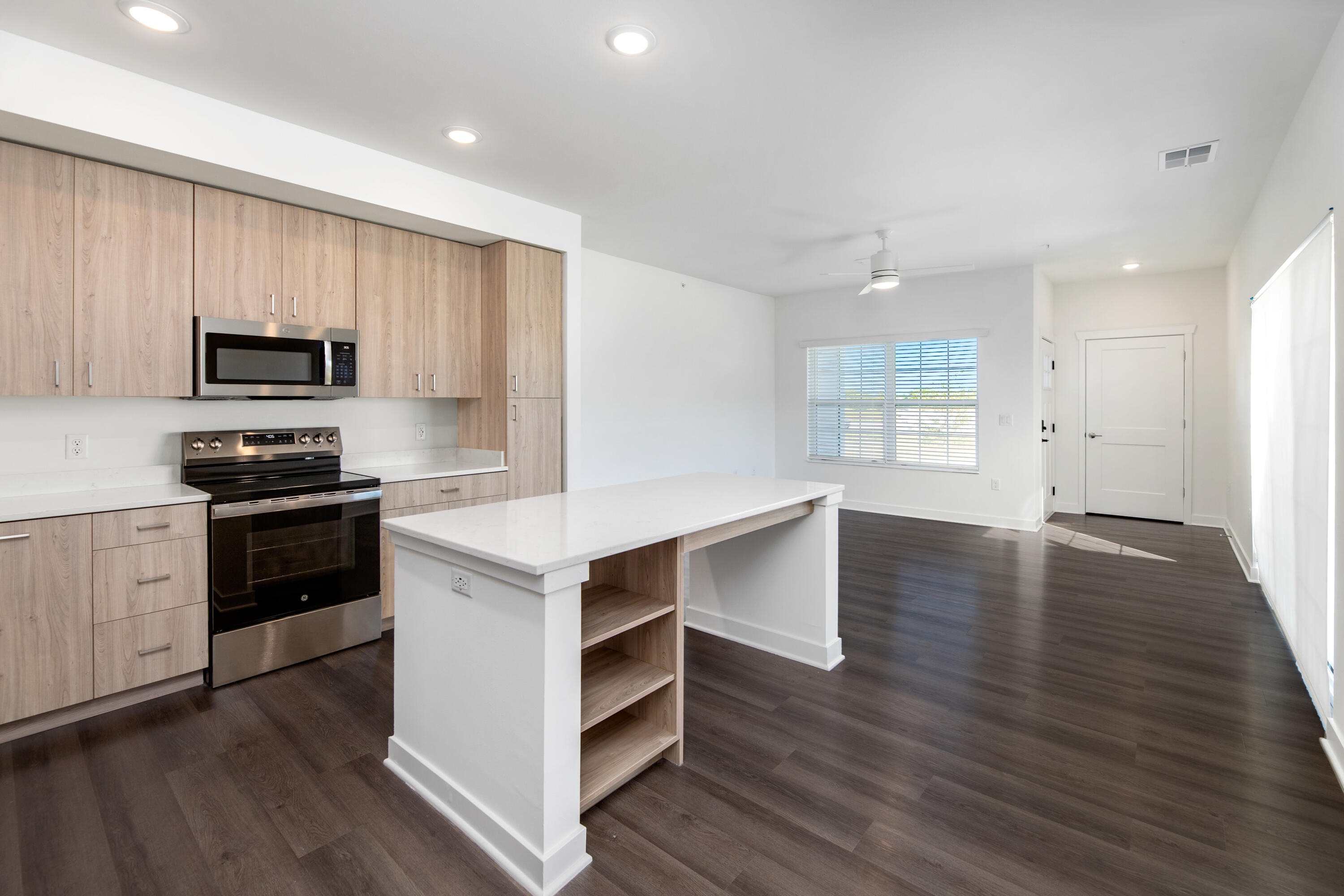 8852 S Jackjay Dr