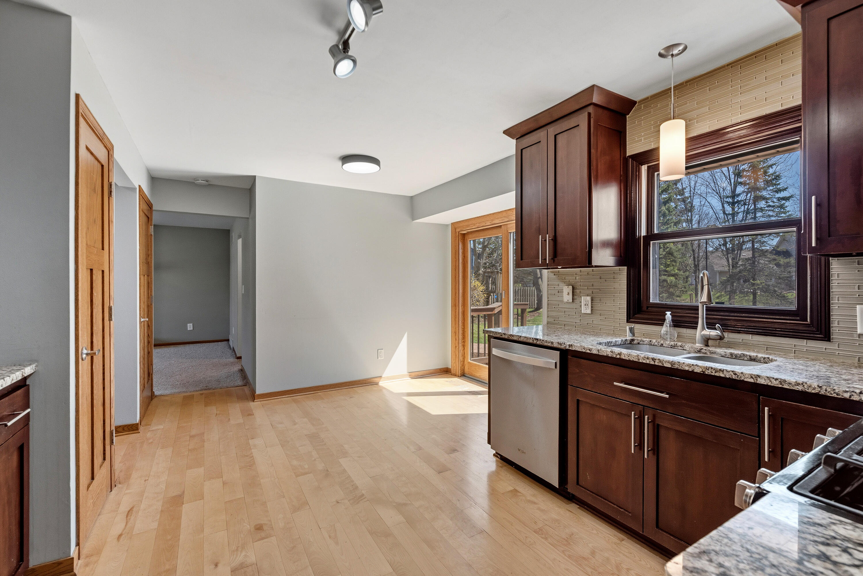 N108W17031 Hawthorne Dr