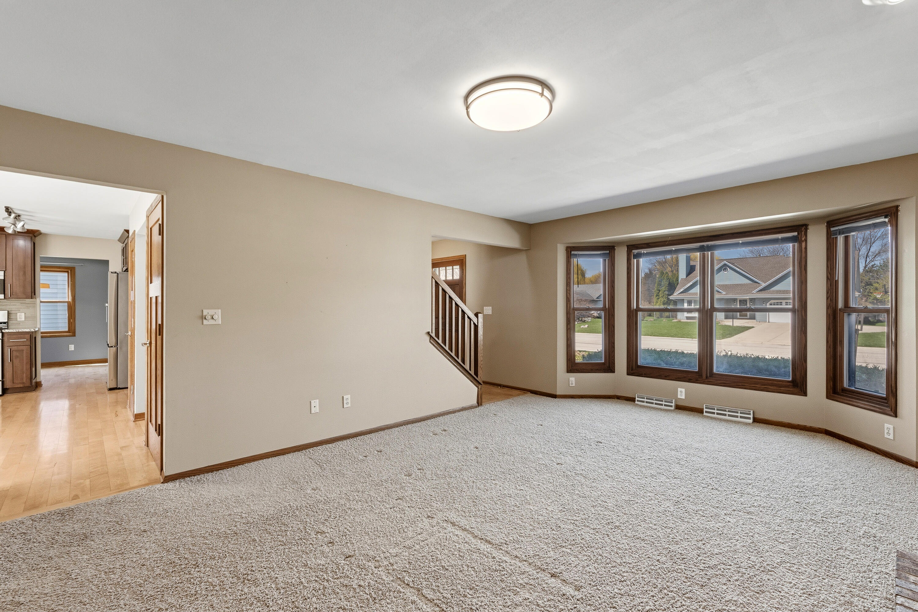 N108W17031 Hawthorne Dr