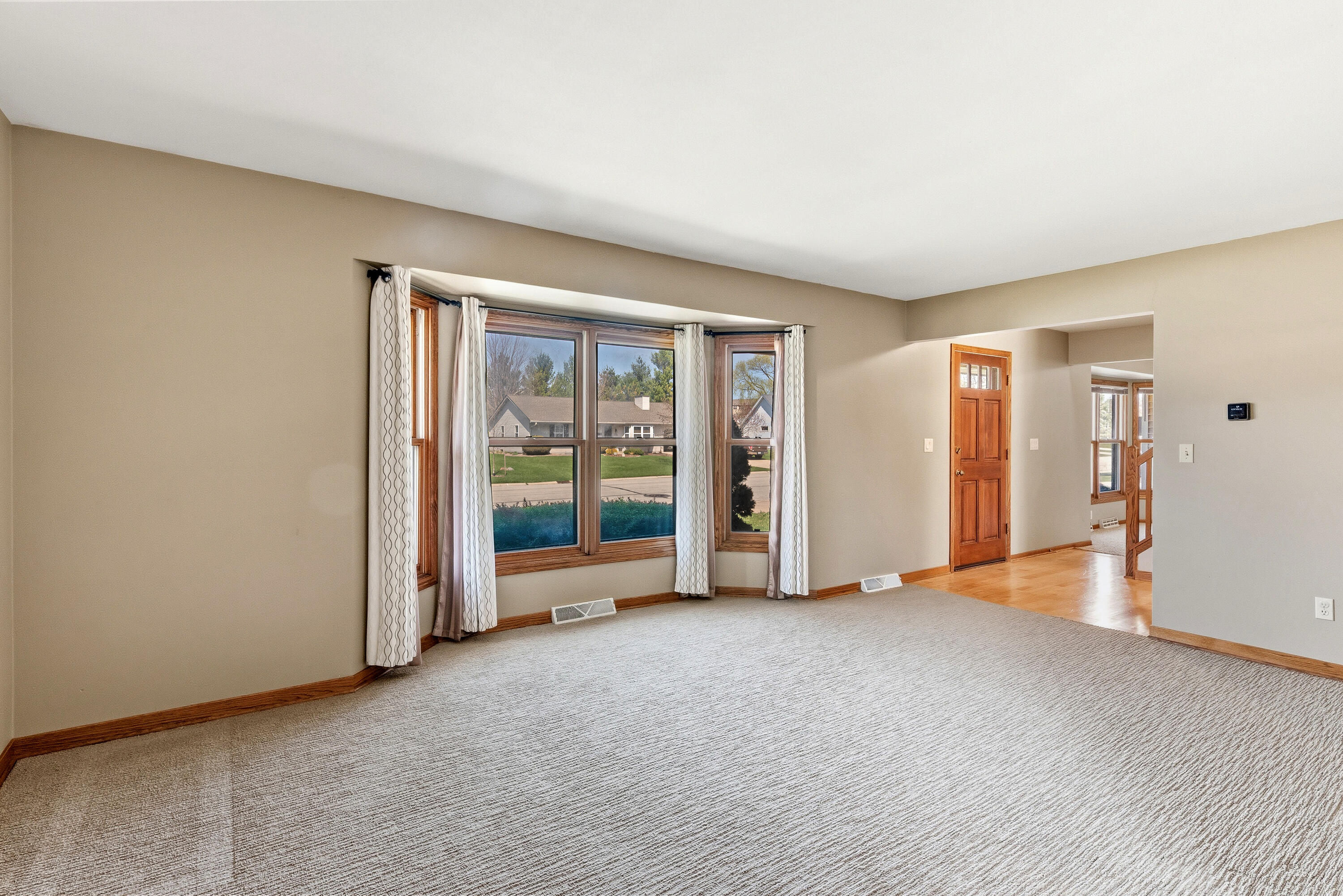 N108W17031 Hawthorne Dr