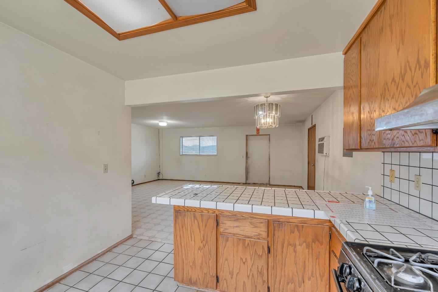 320 Kalana AVE