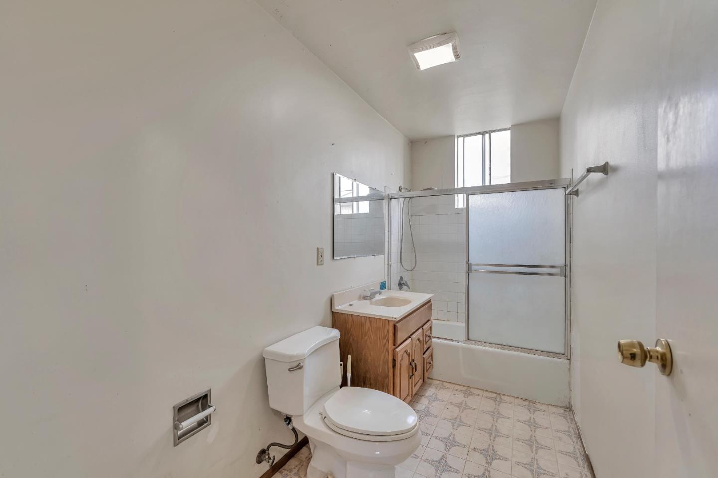 320 Kalana AVE