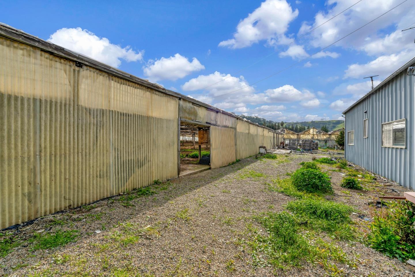 320 Kalana AVE