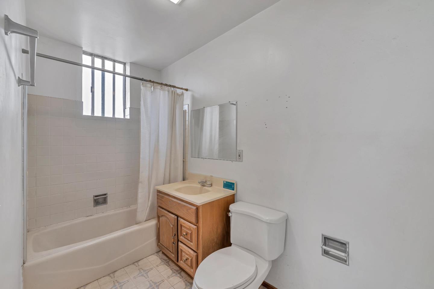 320 Kalana AVE