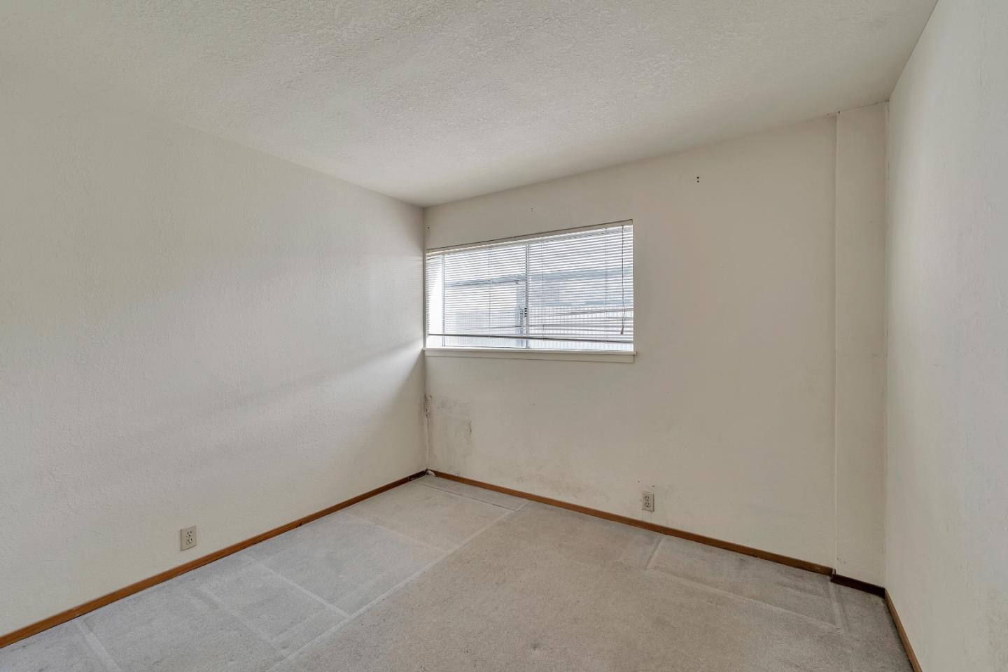 320 Kalana AVE