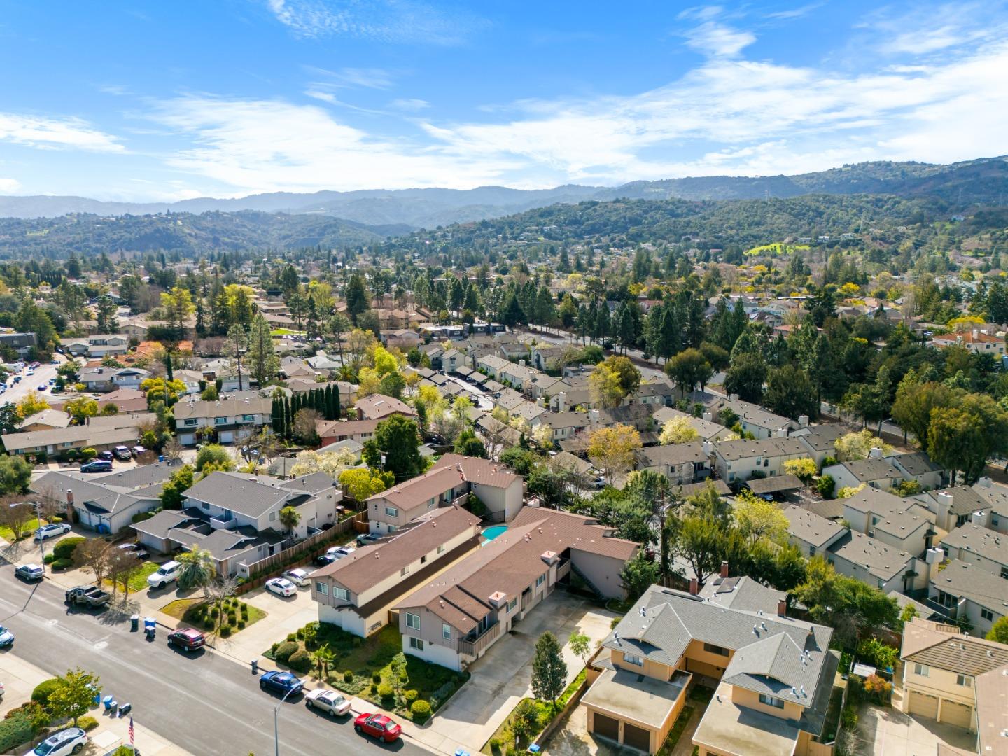 10315 Alpine DR