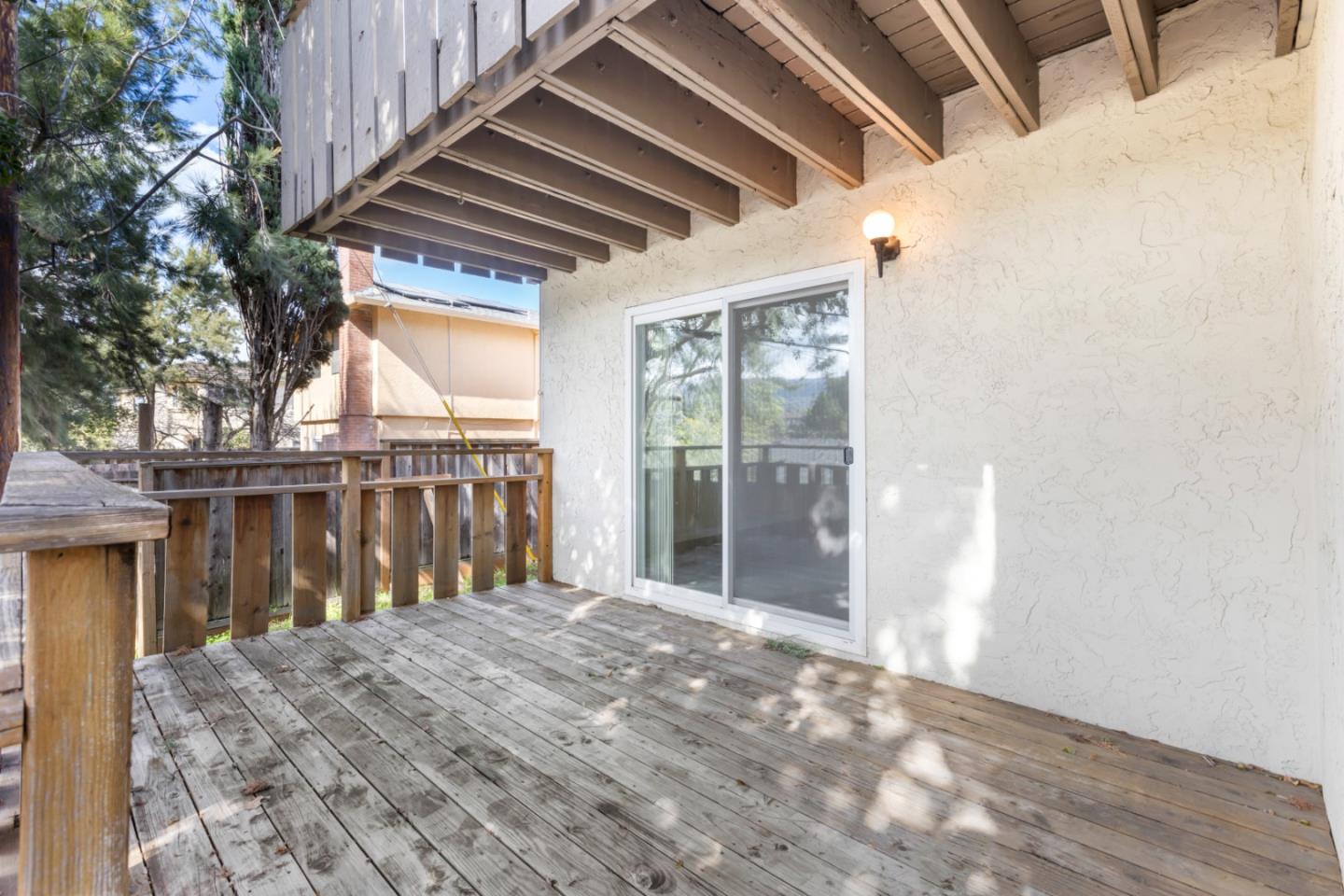 10315 Alpine DR