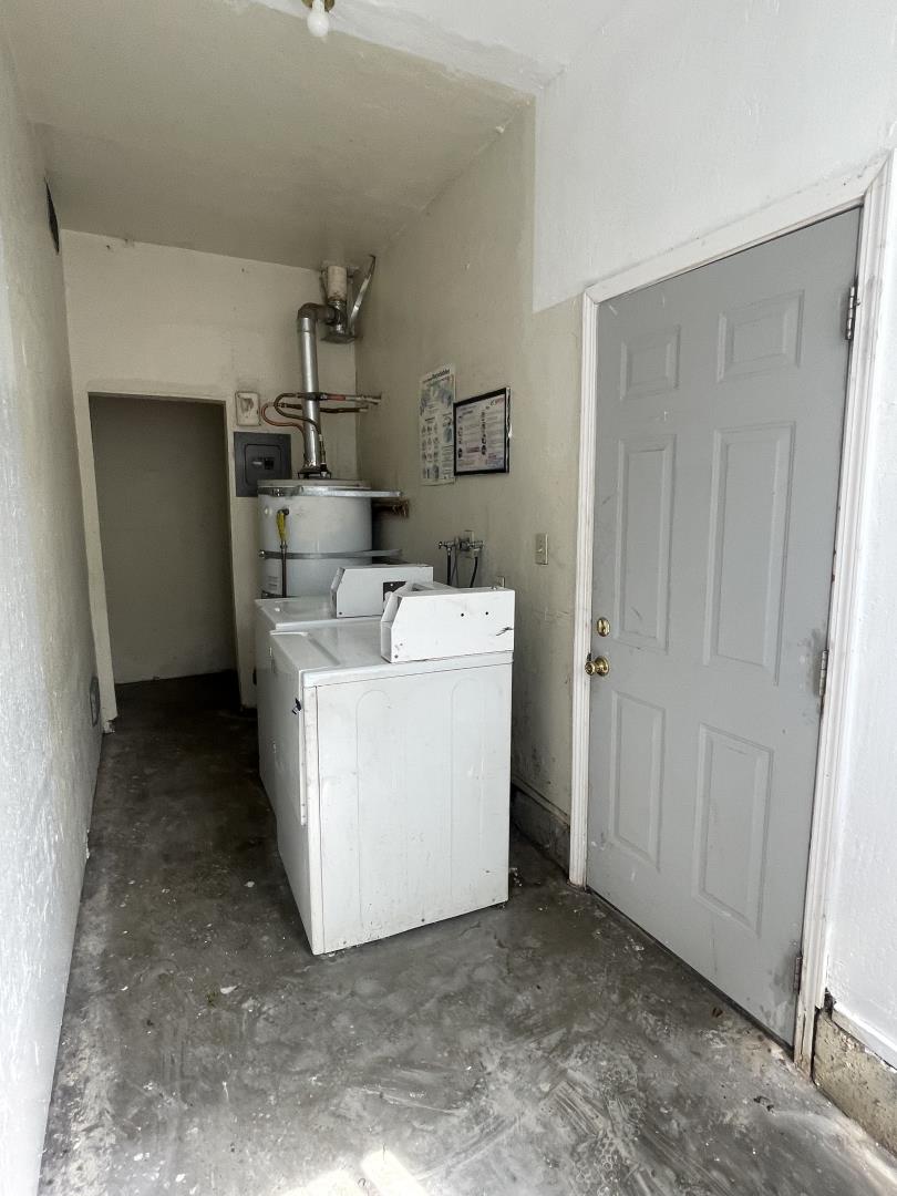 5723 Via Monte DR