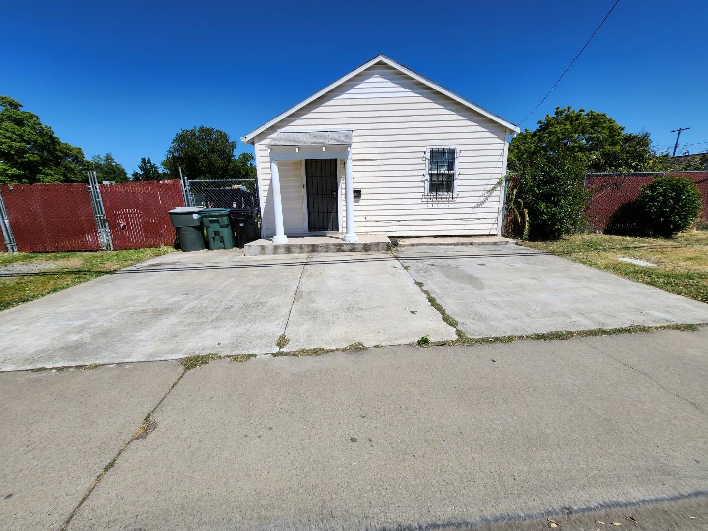 6115 Sampson BLVD