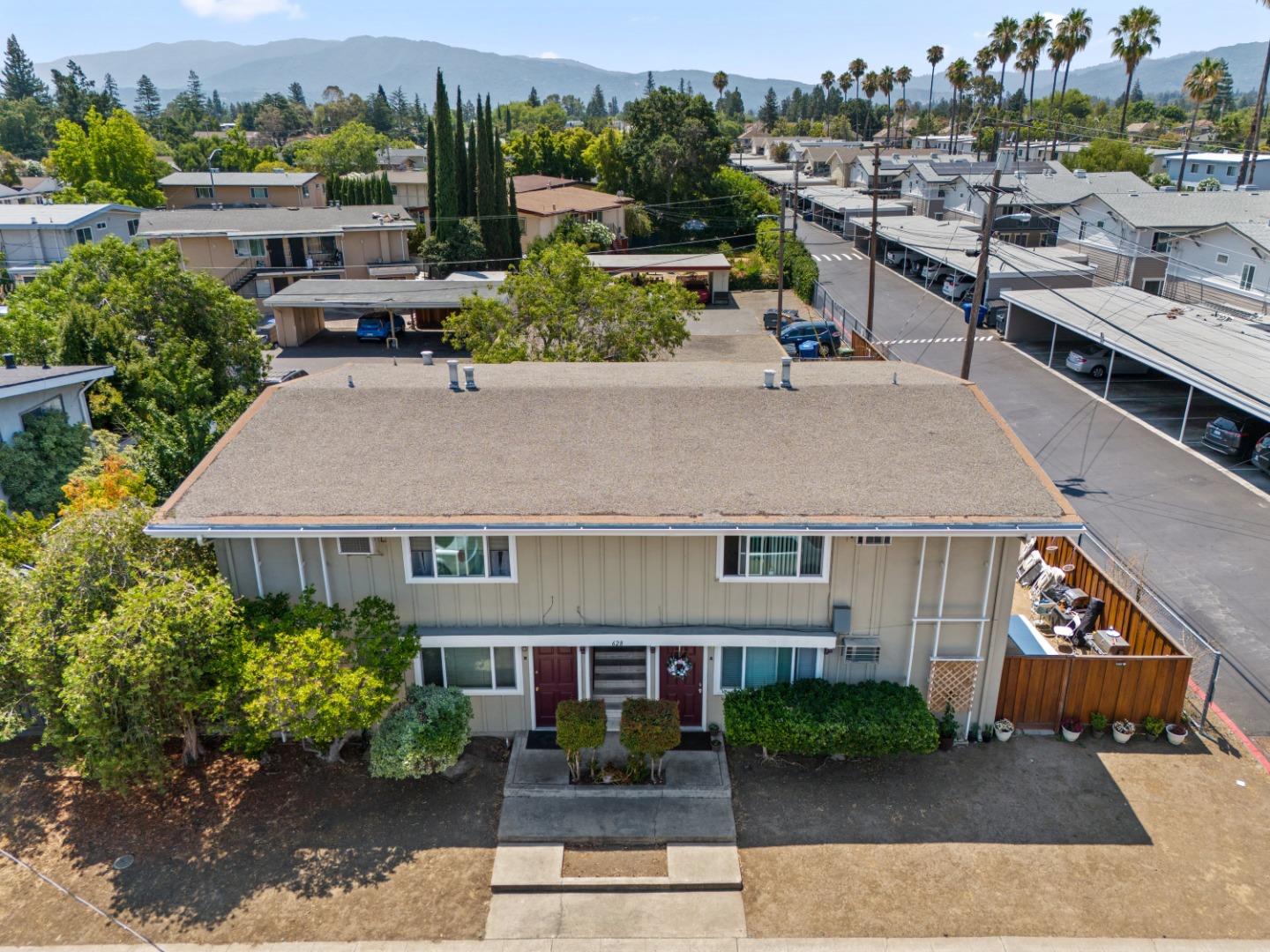 628 Laura DR